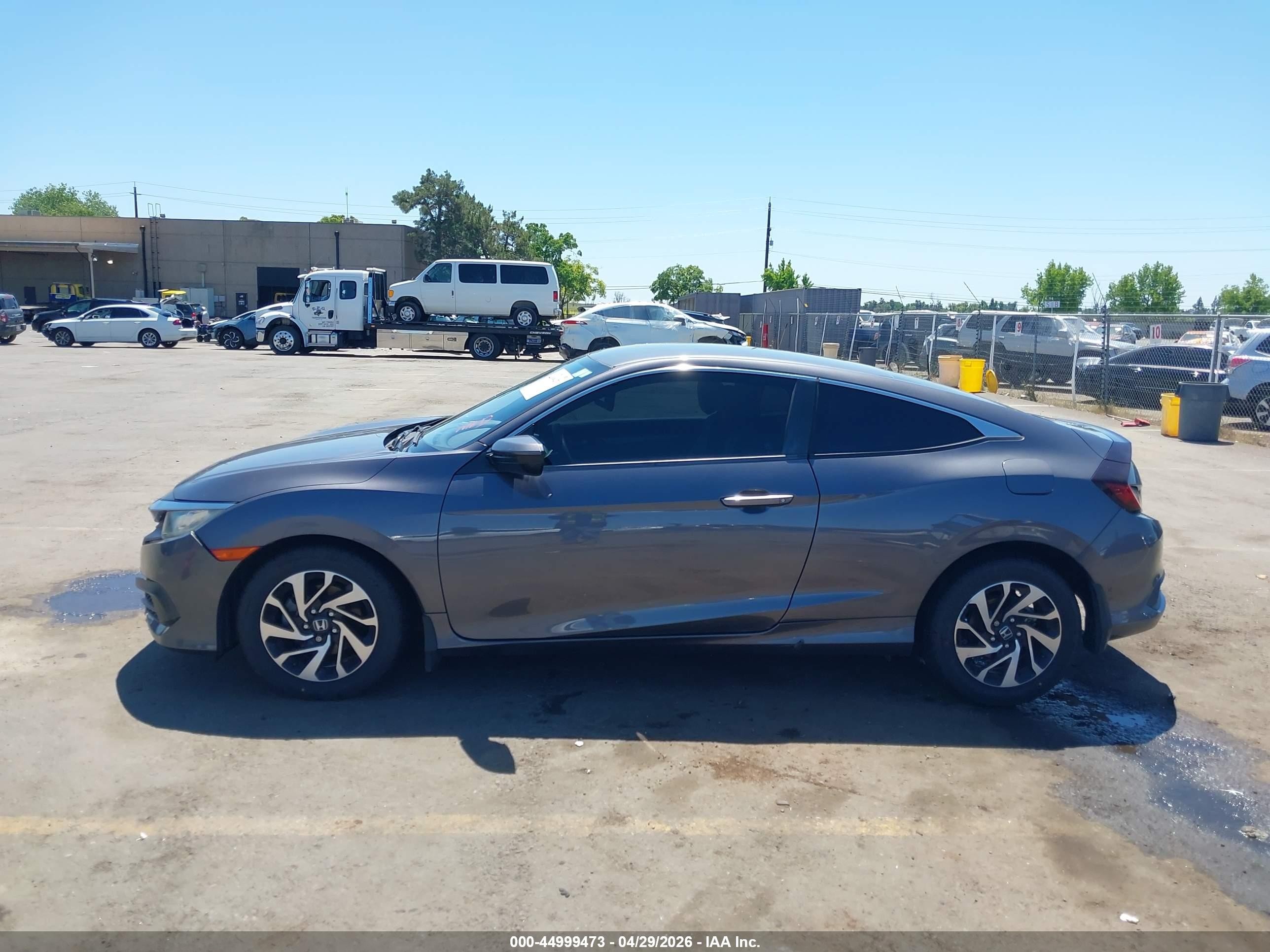 2017 Honda Civic Lx Черный vin: 2HGFC4A57HH306981