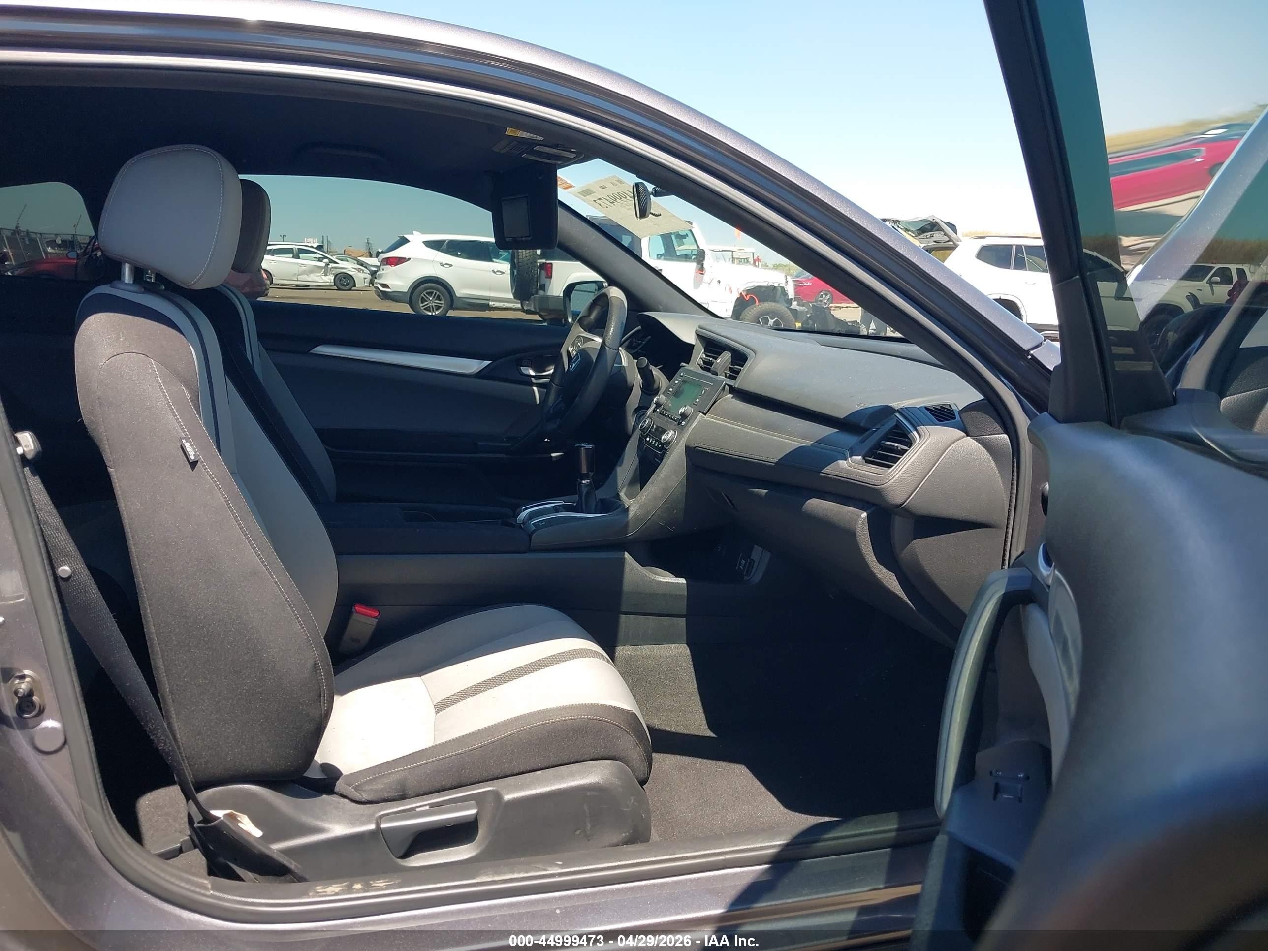 2017 Honda Civic Lx Черный vin: 2HGFC4A57HH306981