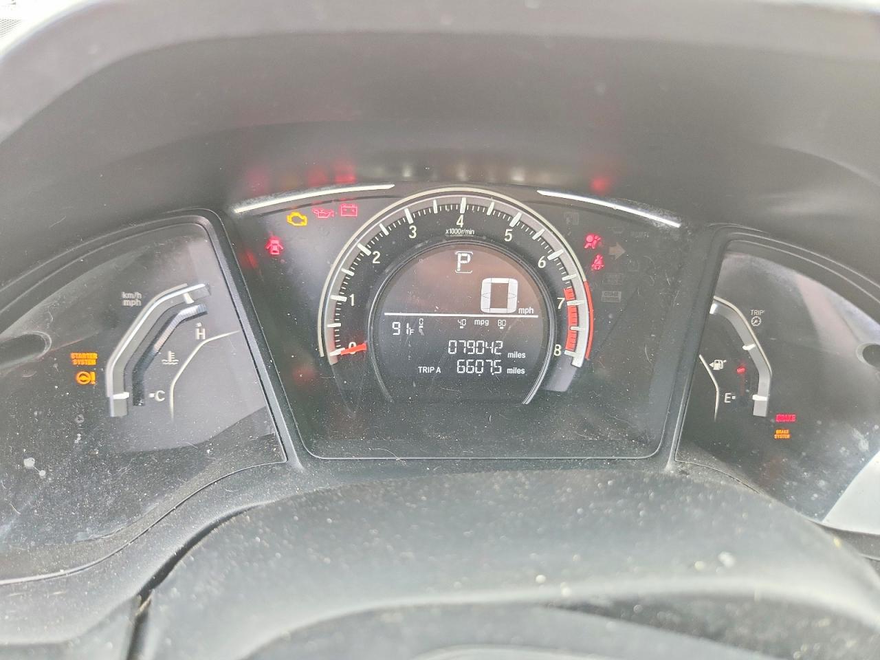 2018 Honda Civic Lx Белый vin: 2HGFC4B00JH305471