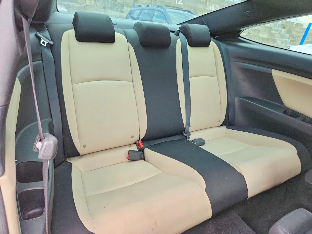2018 Honda Civic Lx Белый vin: 2HGFC4B00JH305471