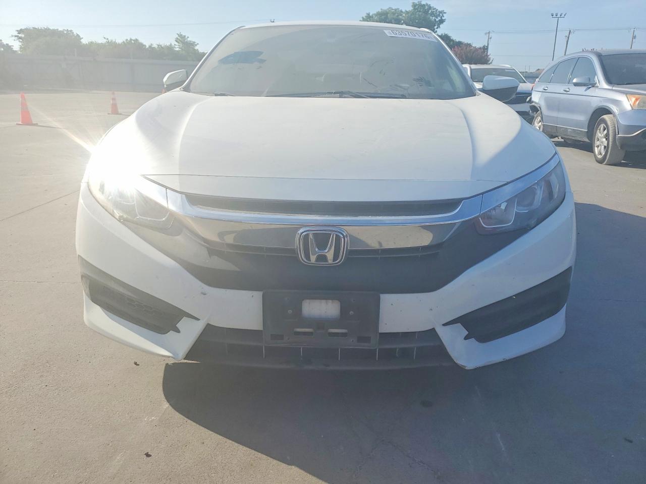 2016 Honda Civic Lx White vin: 2HGFC4B05GH313476