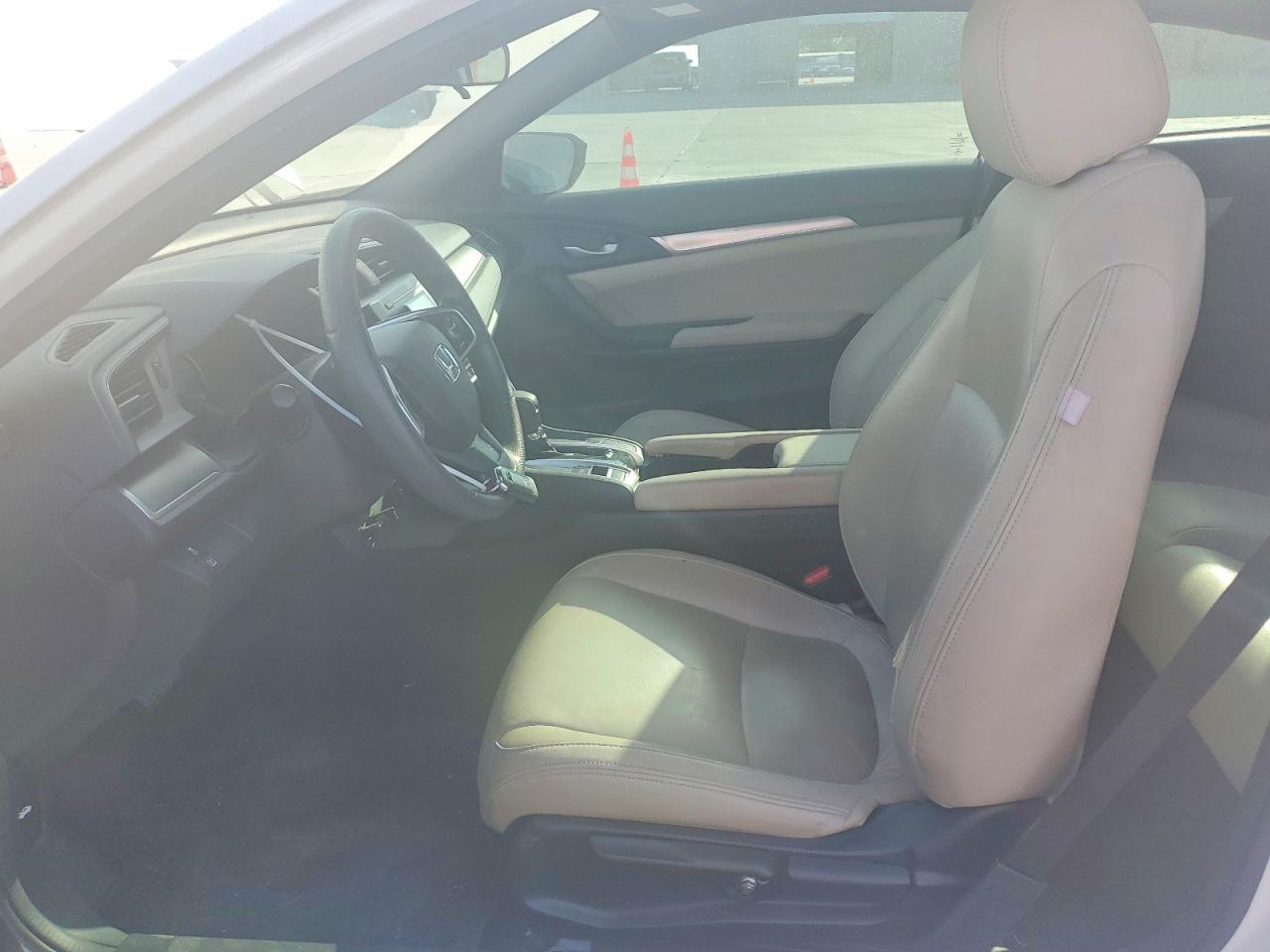2016 Honda Civic Lx White vin: 2HGFC4B05GH313476