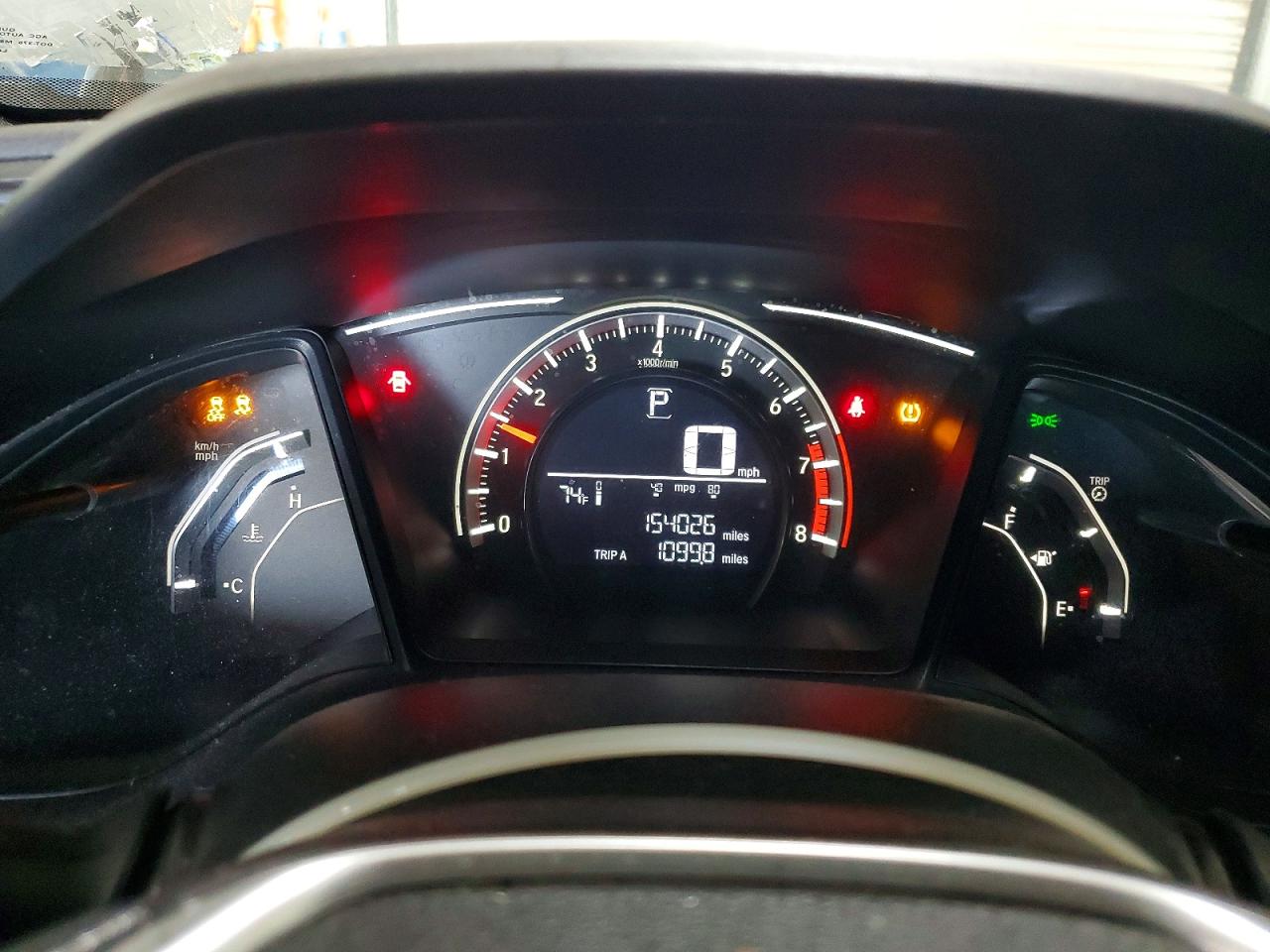 2018 Honda Civic Lx Silver vin: 2HGFC4B06JH303305