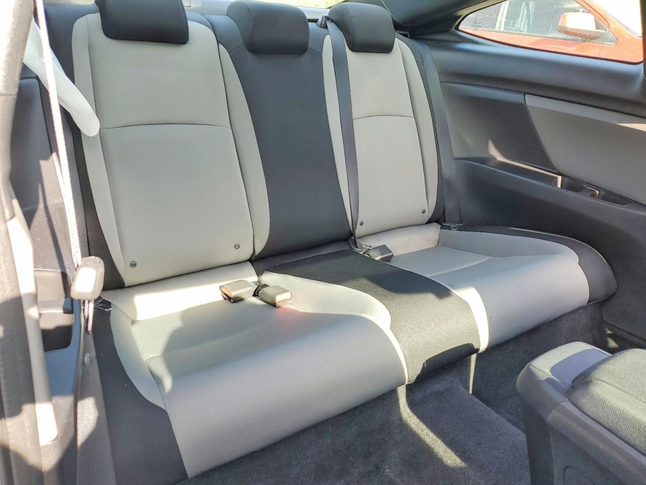2016 Honda Civic Lx Silver vin: 2HGFC4B0XGH316065