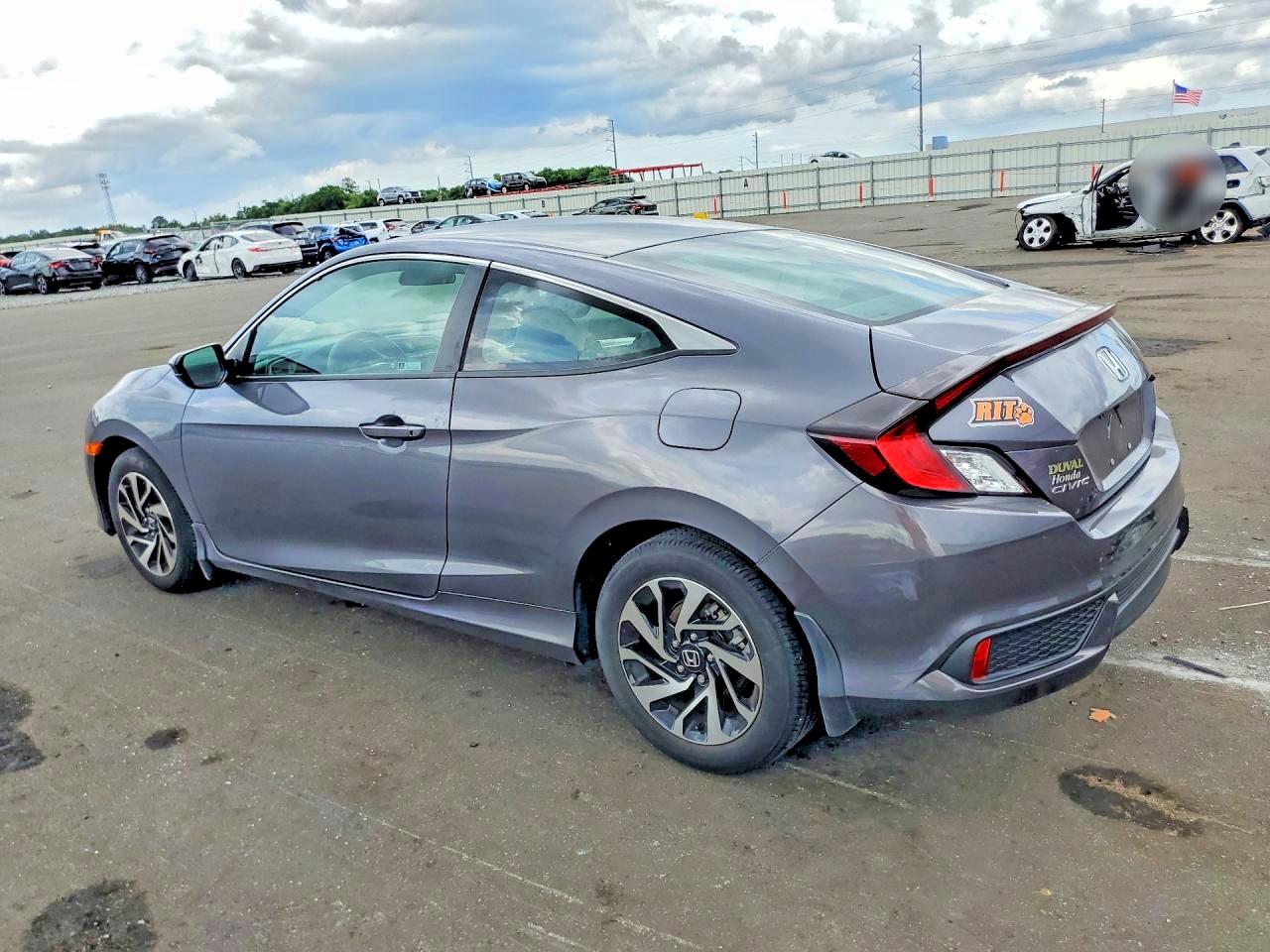 2018 Honda Civic Lx Gray vin: 2HGFC4B50JH309418