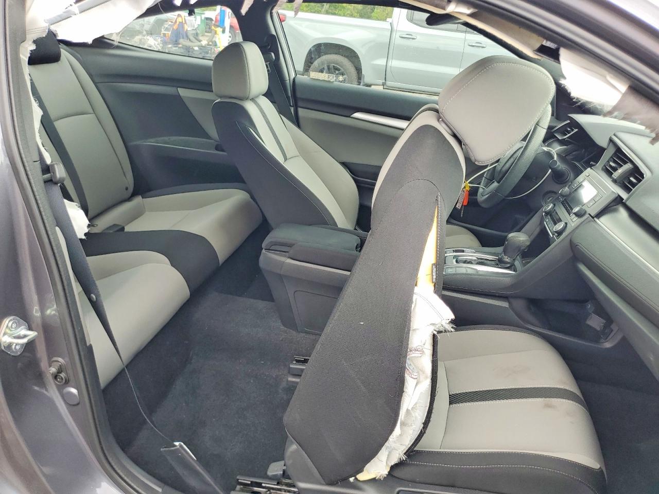 2018 Honda Civic Lx Gray vin: 2HGFC4B50JH309418