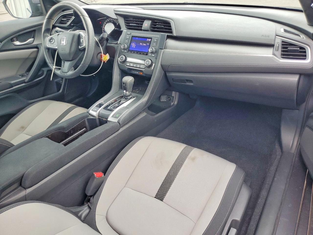 2018 Honda Civic Lx Gray vin: 2HGFC4B50JH309418