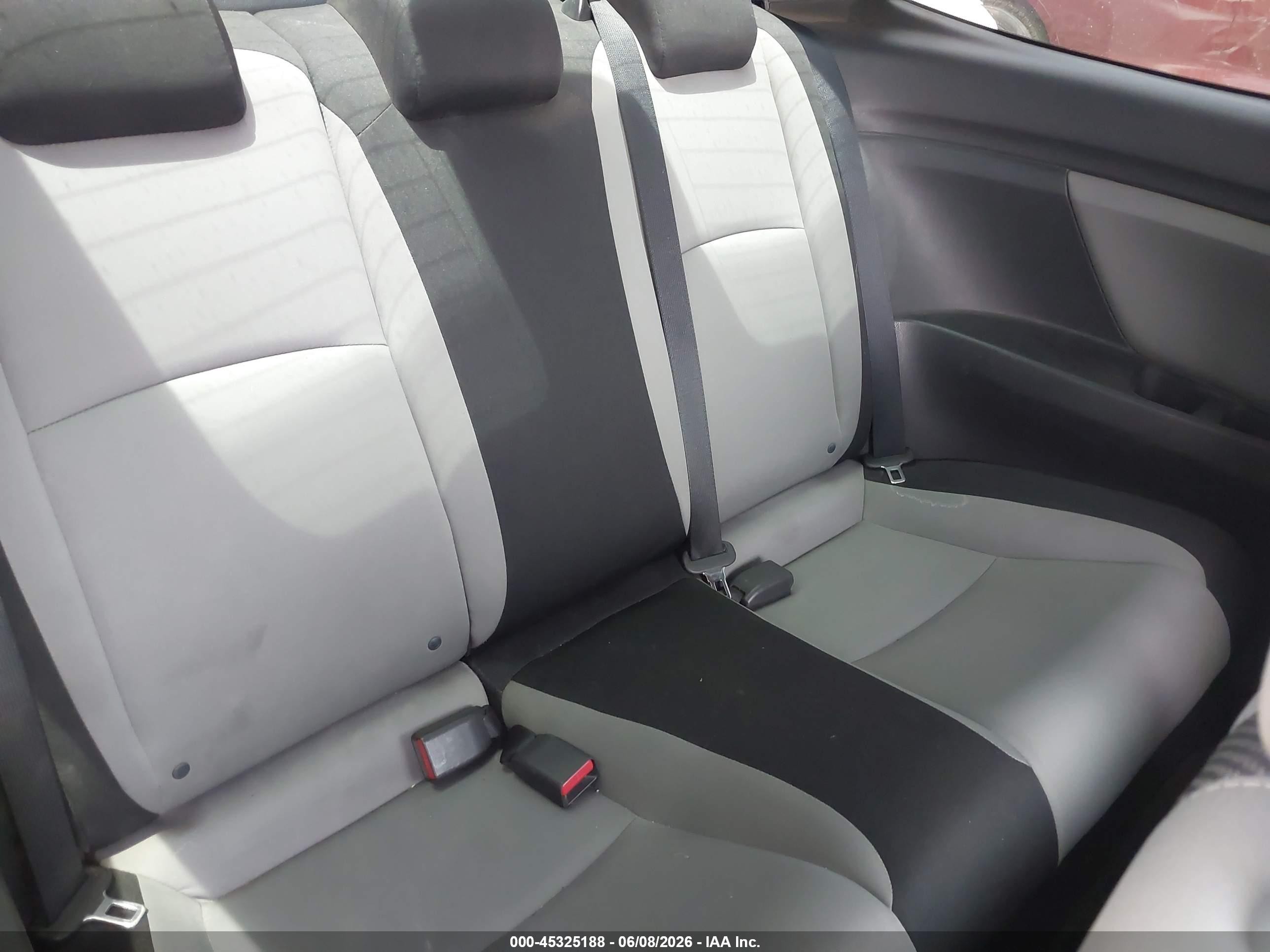 2016 Honda Civic Lx Gray vin: 2HGFC4B53GH316484