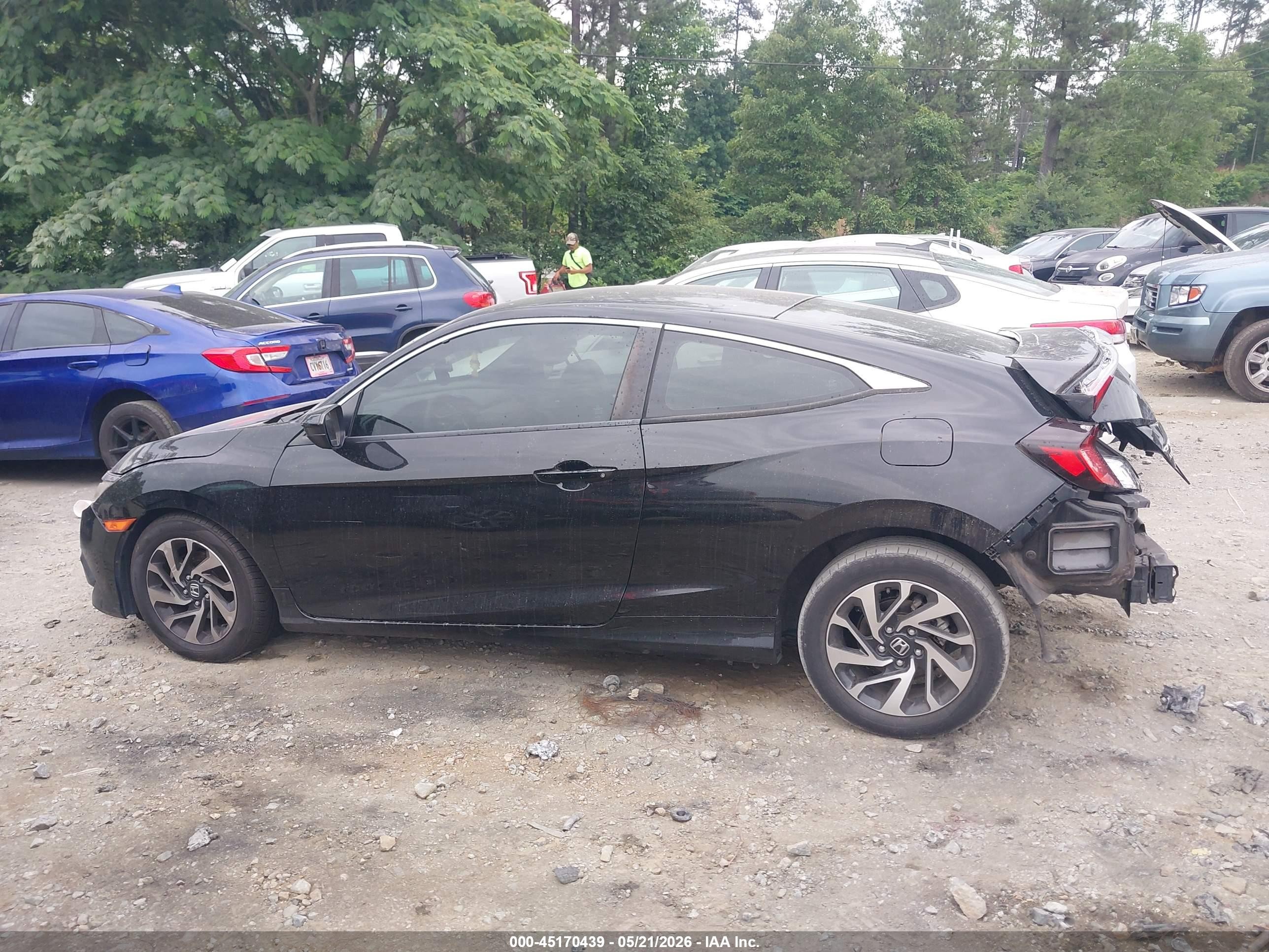 2017 Honda Civic Lx Черный vin: 2HGFC4B53HH309455