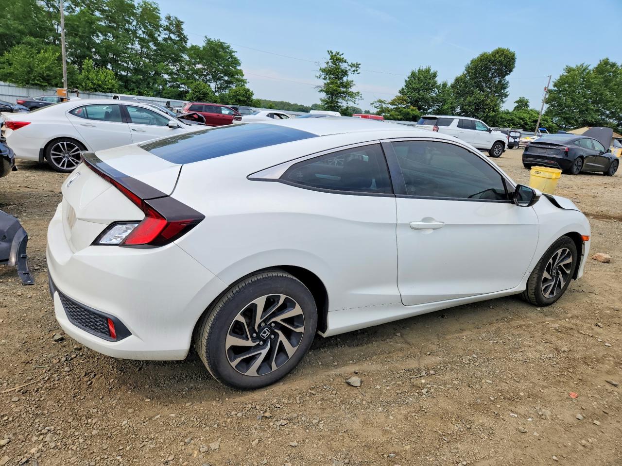 2017 Honda Civic Lx Белый vin: 2HGFC4B57HH310169