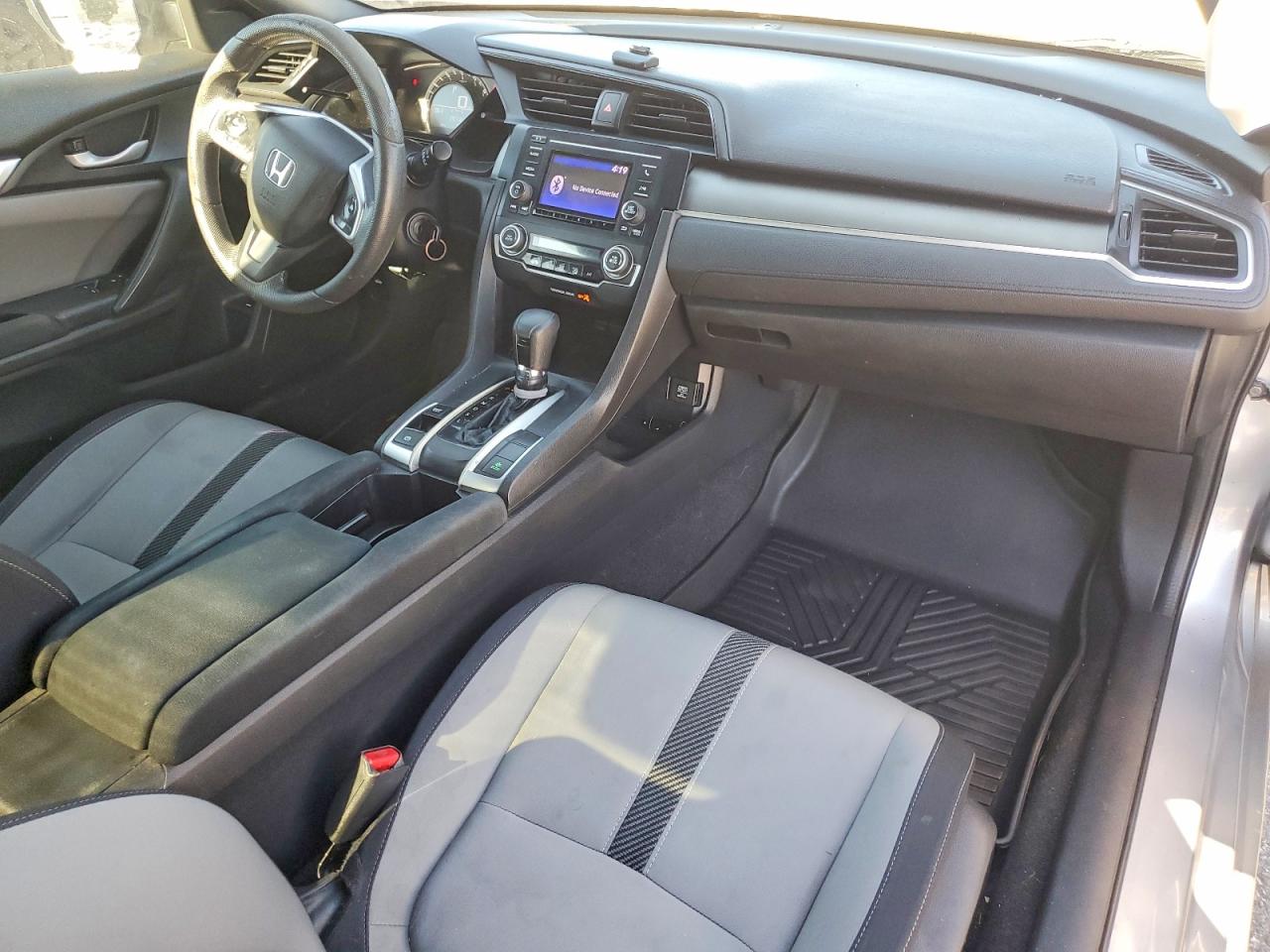 2017 Honda Civic Lx Silver vin: 2HGFC4B58HH303344