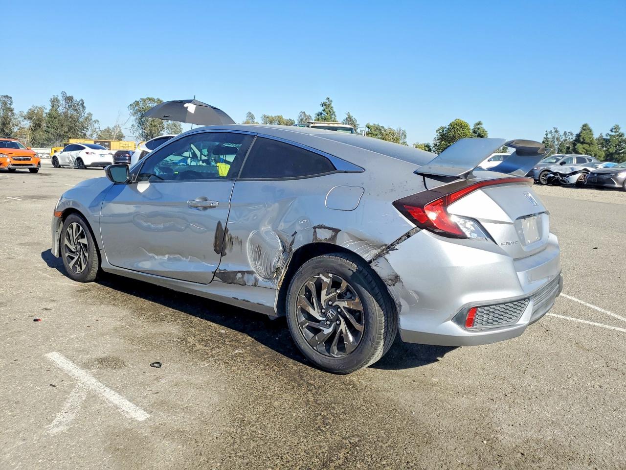 2017 Honda Civic Lx Silver vin: 2HGFC4B58HH303344