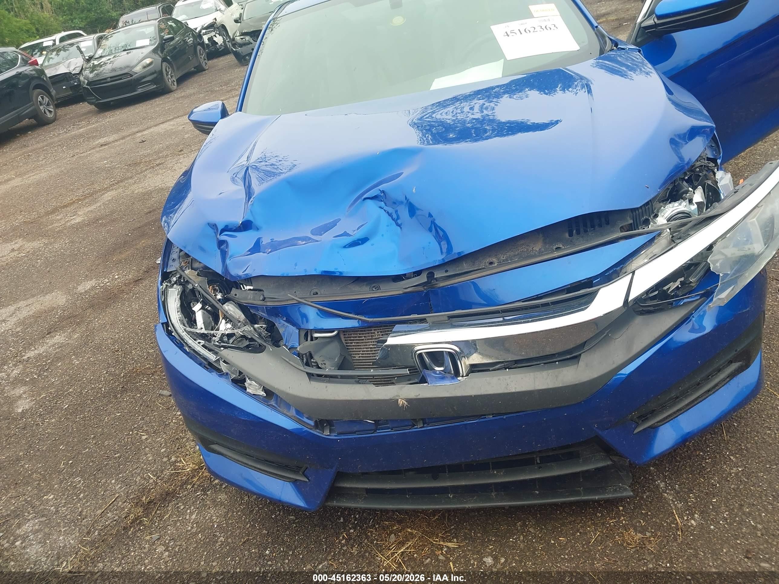 2018 Honda Civic Lx Синий vin: 2HGFC4B58JH302992