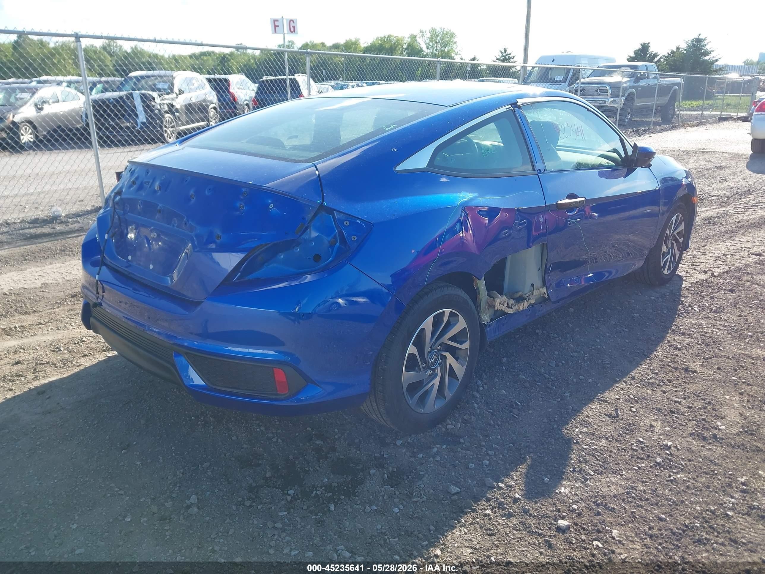 2020 Honda Civic Lx Blue vin: 2HGFC4B67LH303501