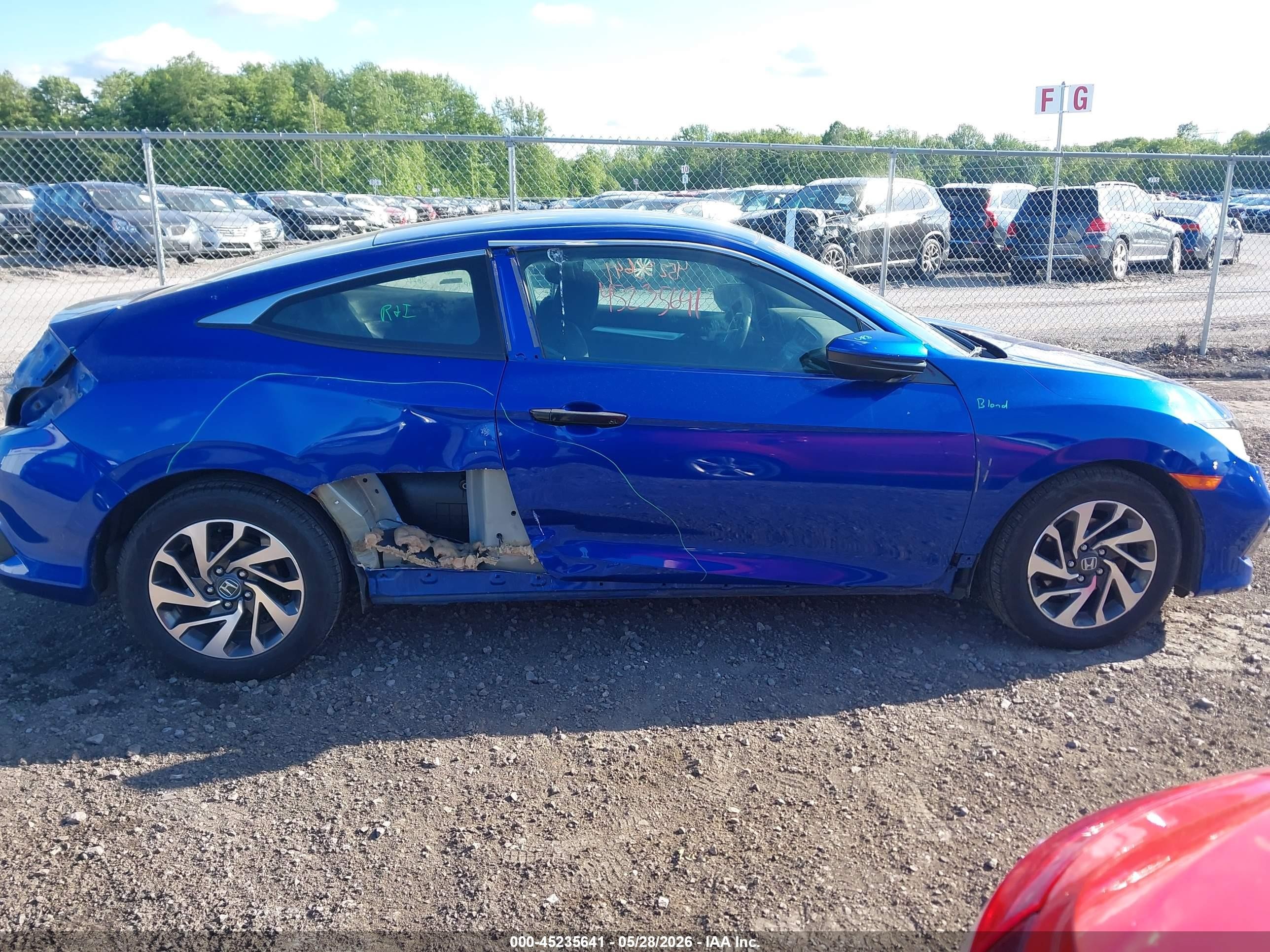 2020 Honda Civic Lx Blue vin: 2HGFC4B67LH303501