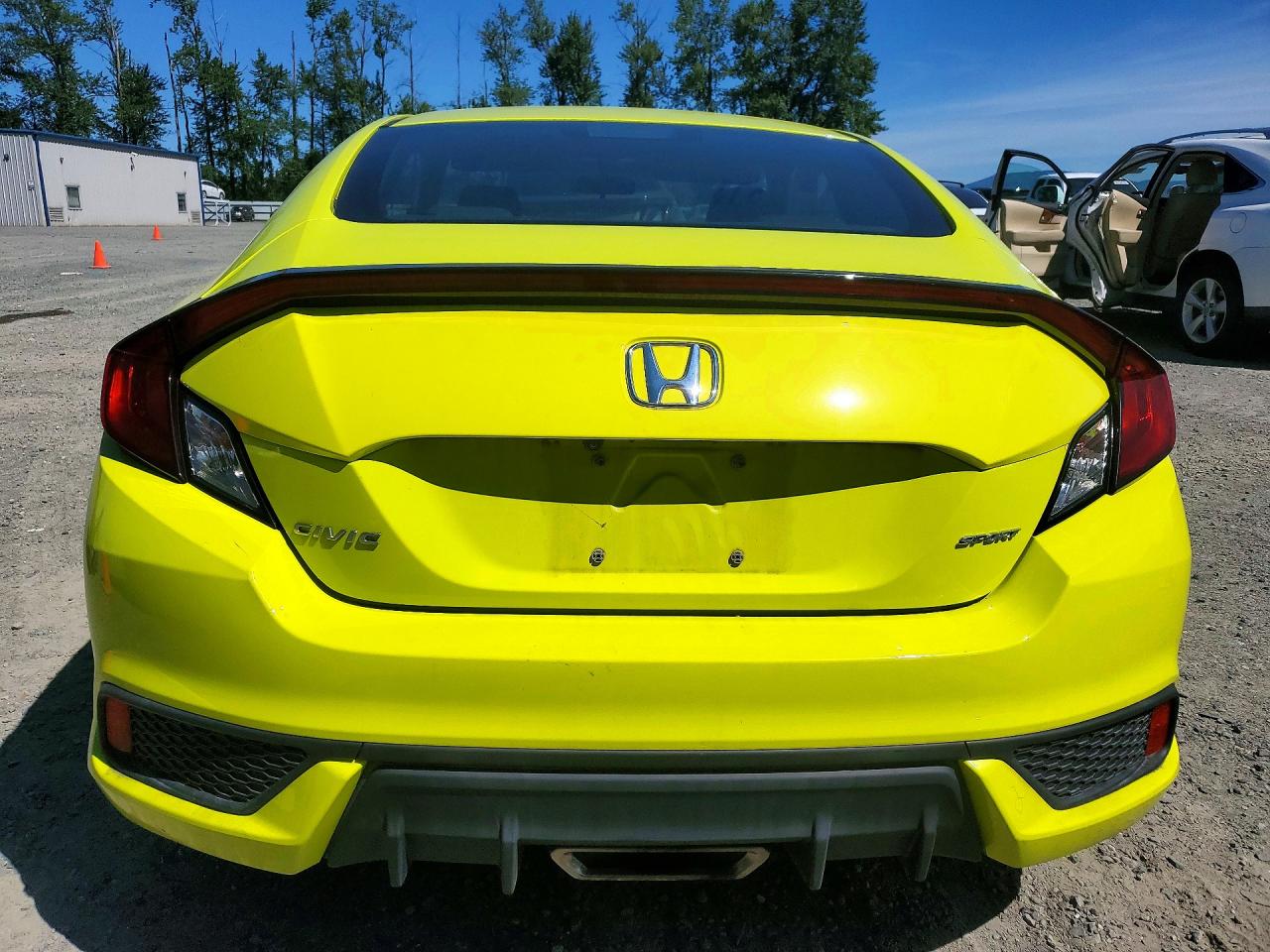 2019 Honda Civic Sport Yellow vin: 2HGFC4B82KH301512