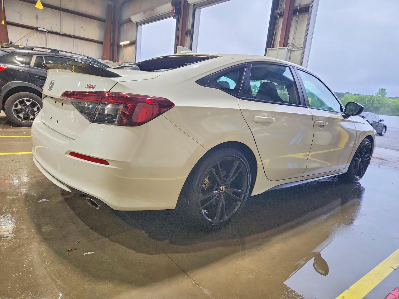 2026 Honda Civic Si White vin: 2HGFE1E51TH473297
