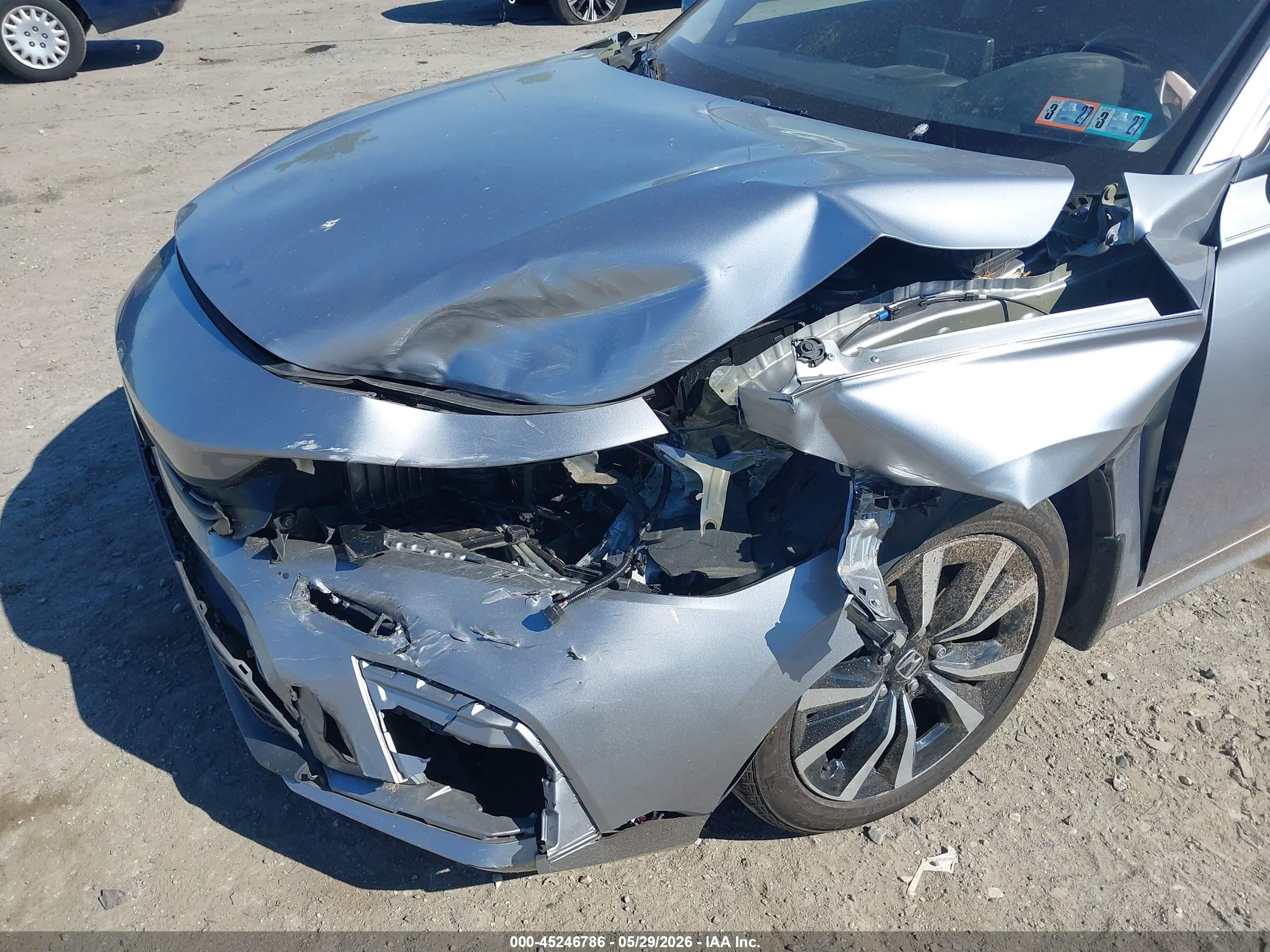 2022 Honda Civic Ex Silver vin: 2HGFE1F71NH311995