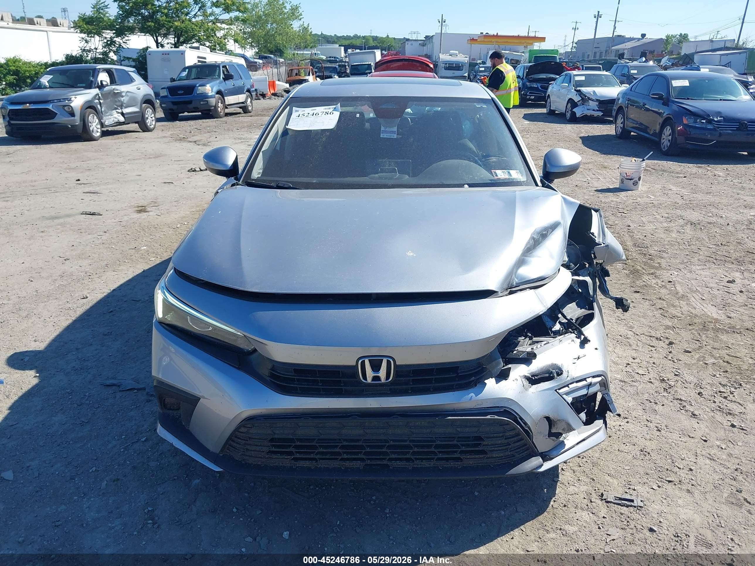 2022 Honda Civic Ex Silver vin: 2HGFE1F71NH311995
