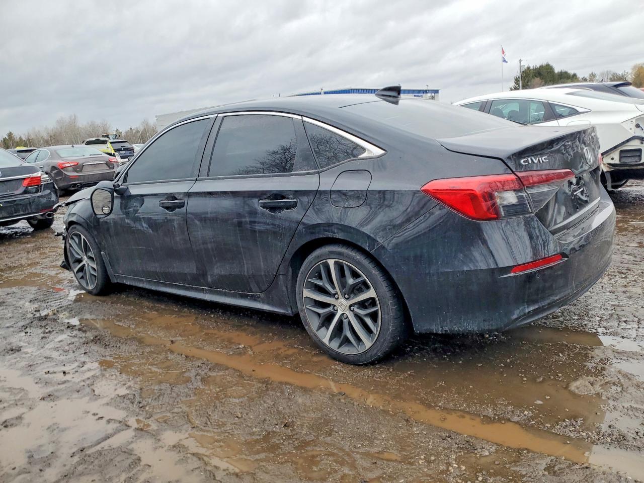 2022 Honda Civic Touring Black vin: 2HGFE1F91NH007549