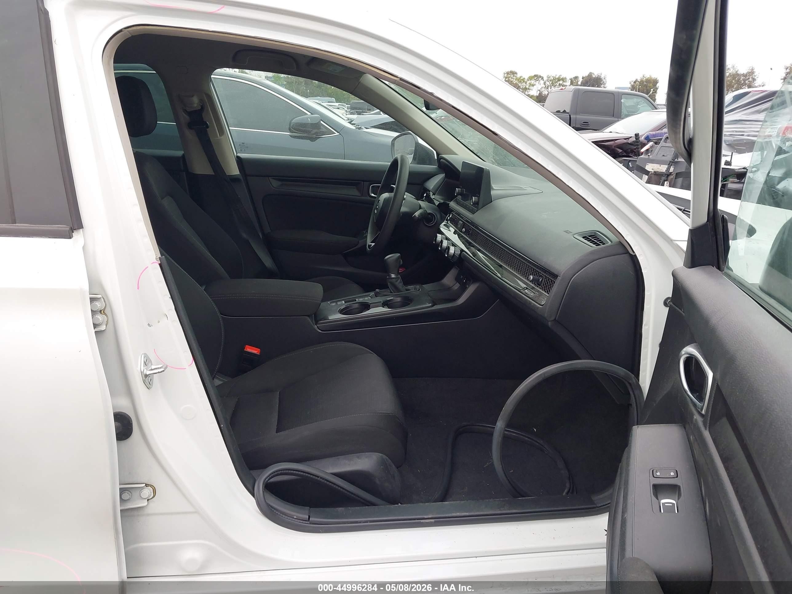 2025 Honda Civic Lx White vin: 2HGFE2F24SH514644