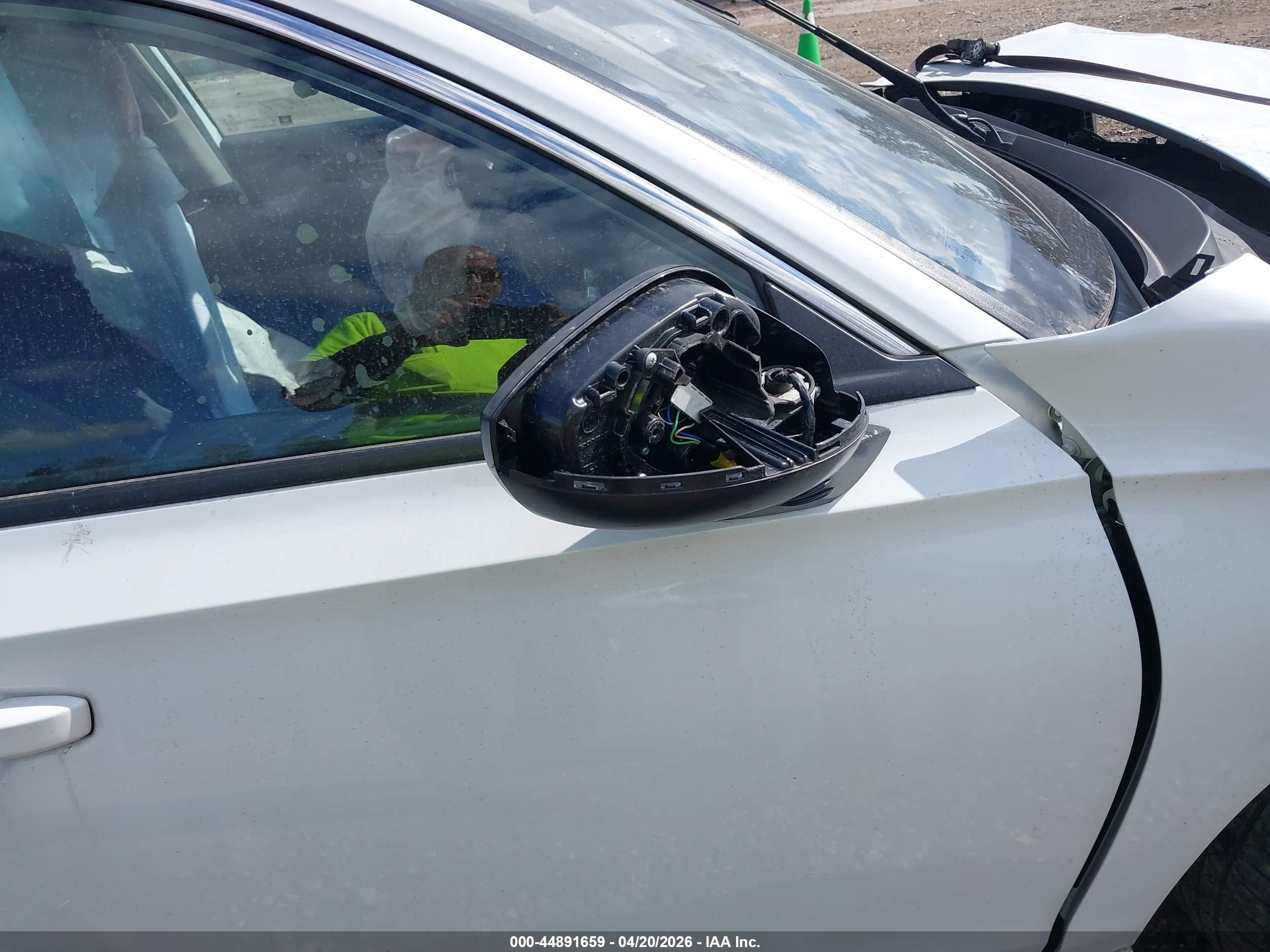 2025 Honda Civic Lx Белый vin: 2HGFE2F2XSH551889