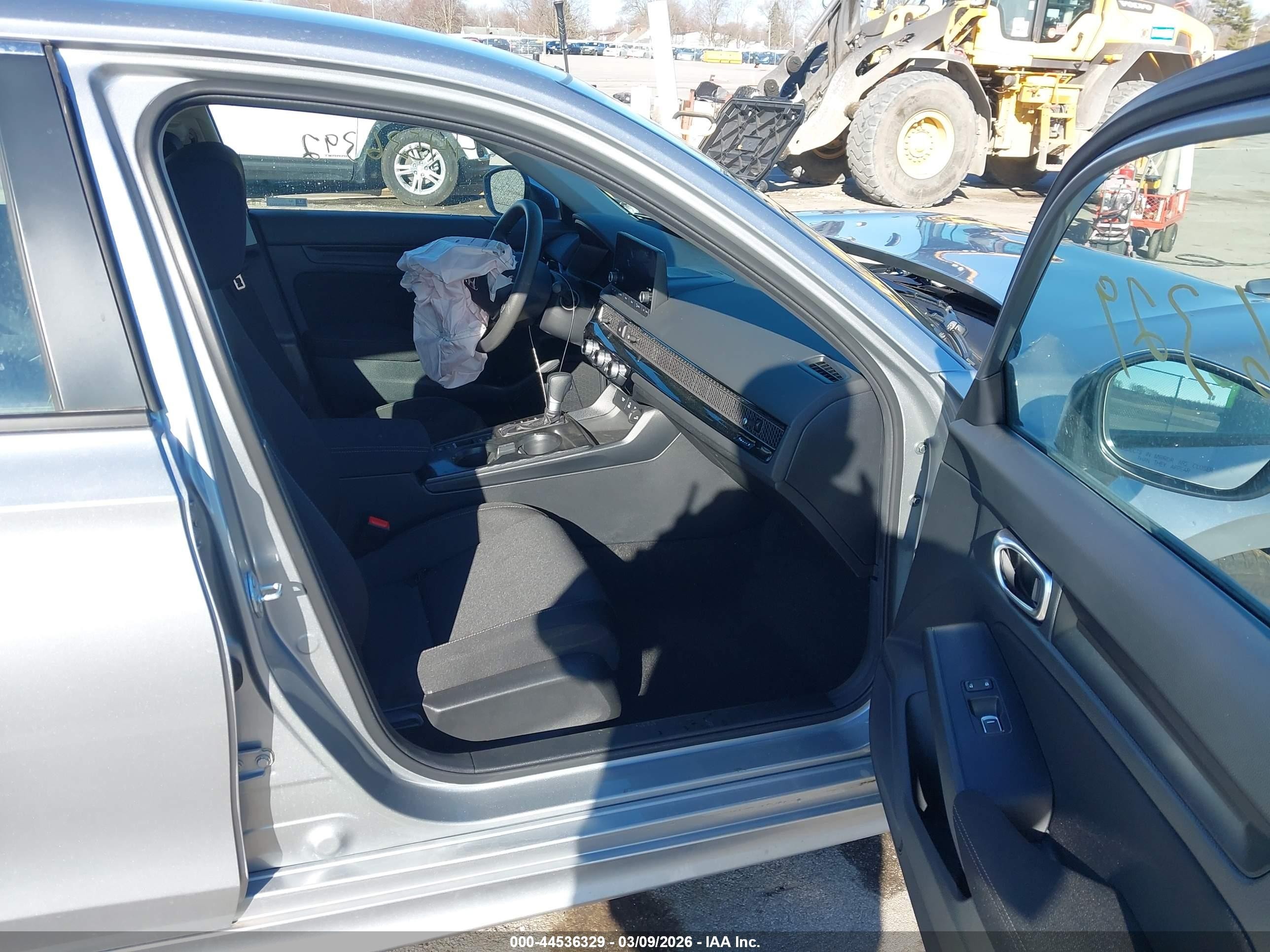 2026 Honda Civic Lx Gray vin: 2HGFE2F2XTH519767