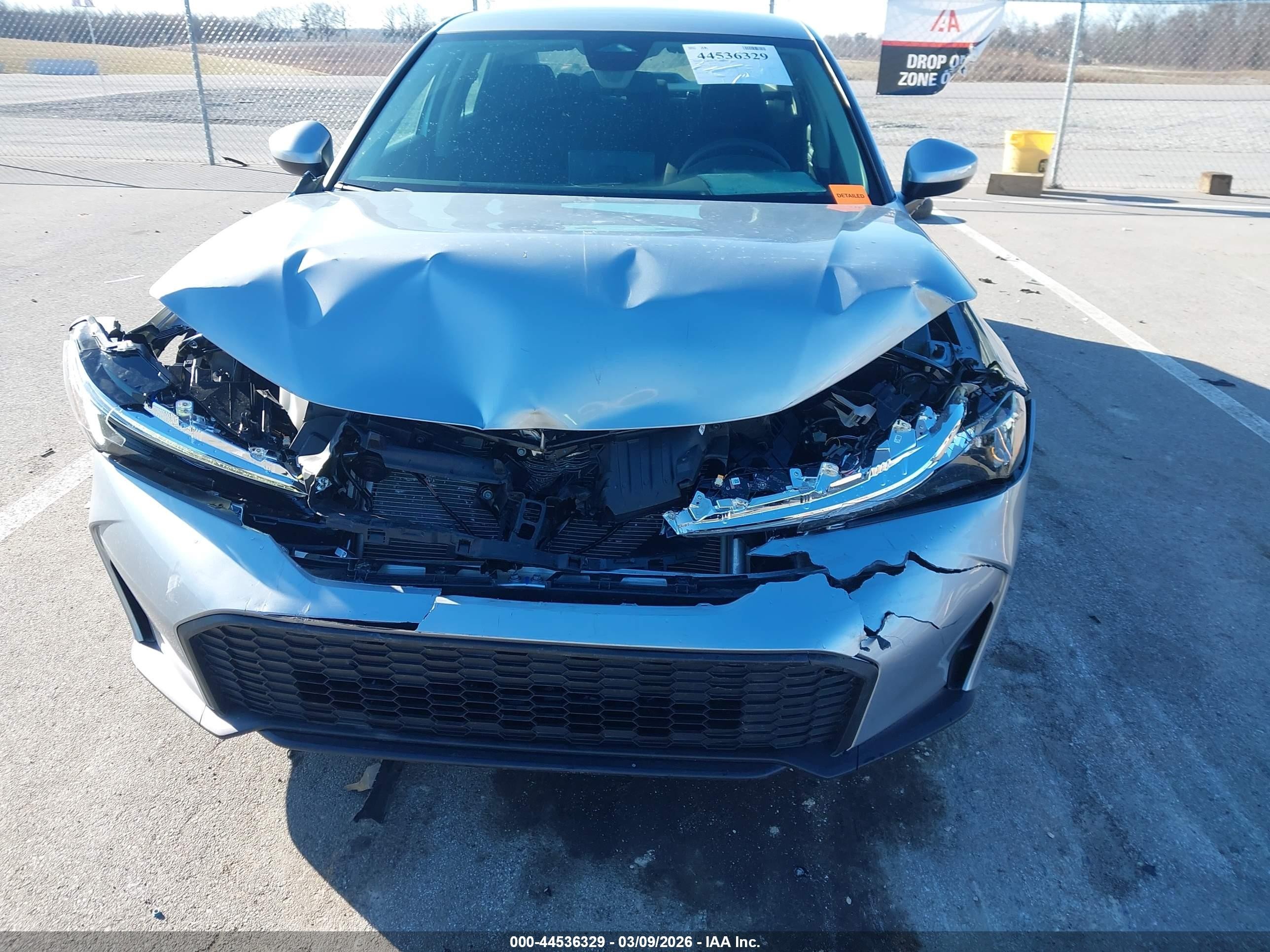 2026 Honda Civic Lx Gray vin: 2HGFE2F2XTH519767