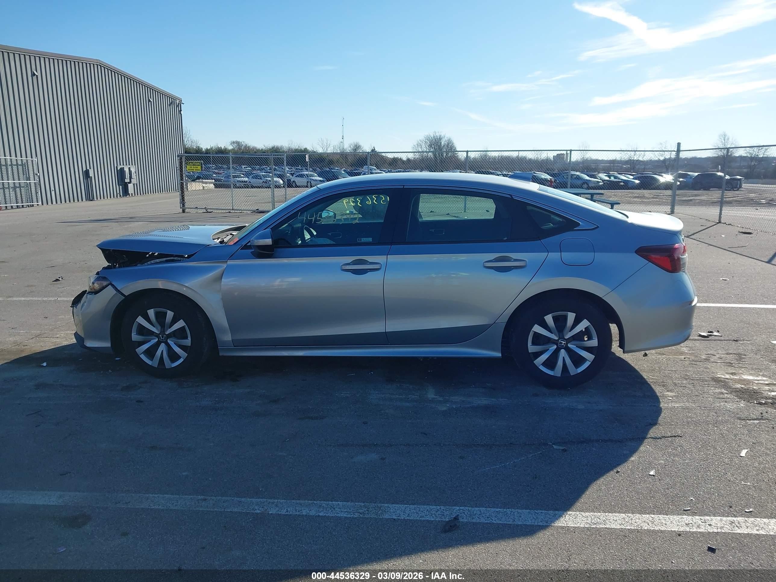 2026 Honda Civic Lx Gray vin: 2HGFE2F2XTH519767