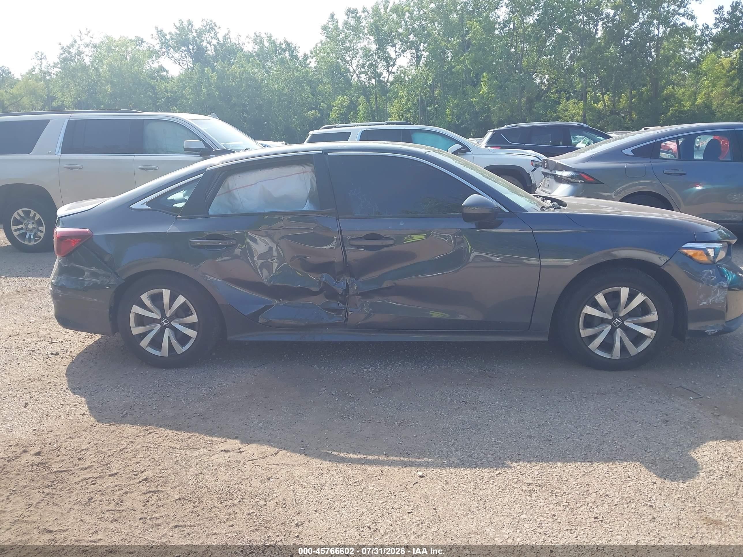 2026 Honda Civic Lx Gray vin: 2HGFE2F2XTH571027