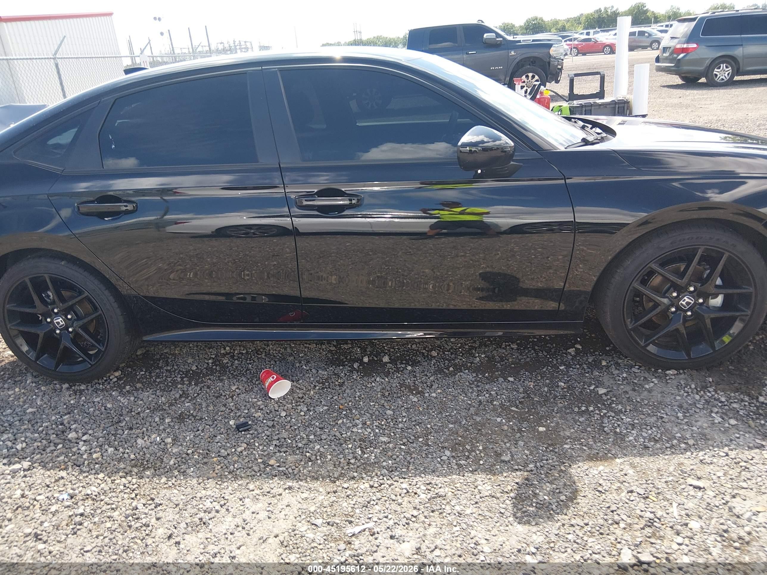 2026 Honda Civic Sport Черный vin: 2HGFE2F53TH551972