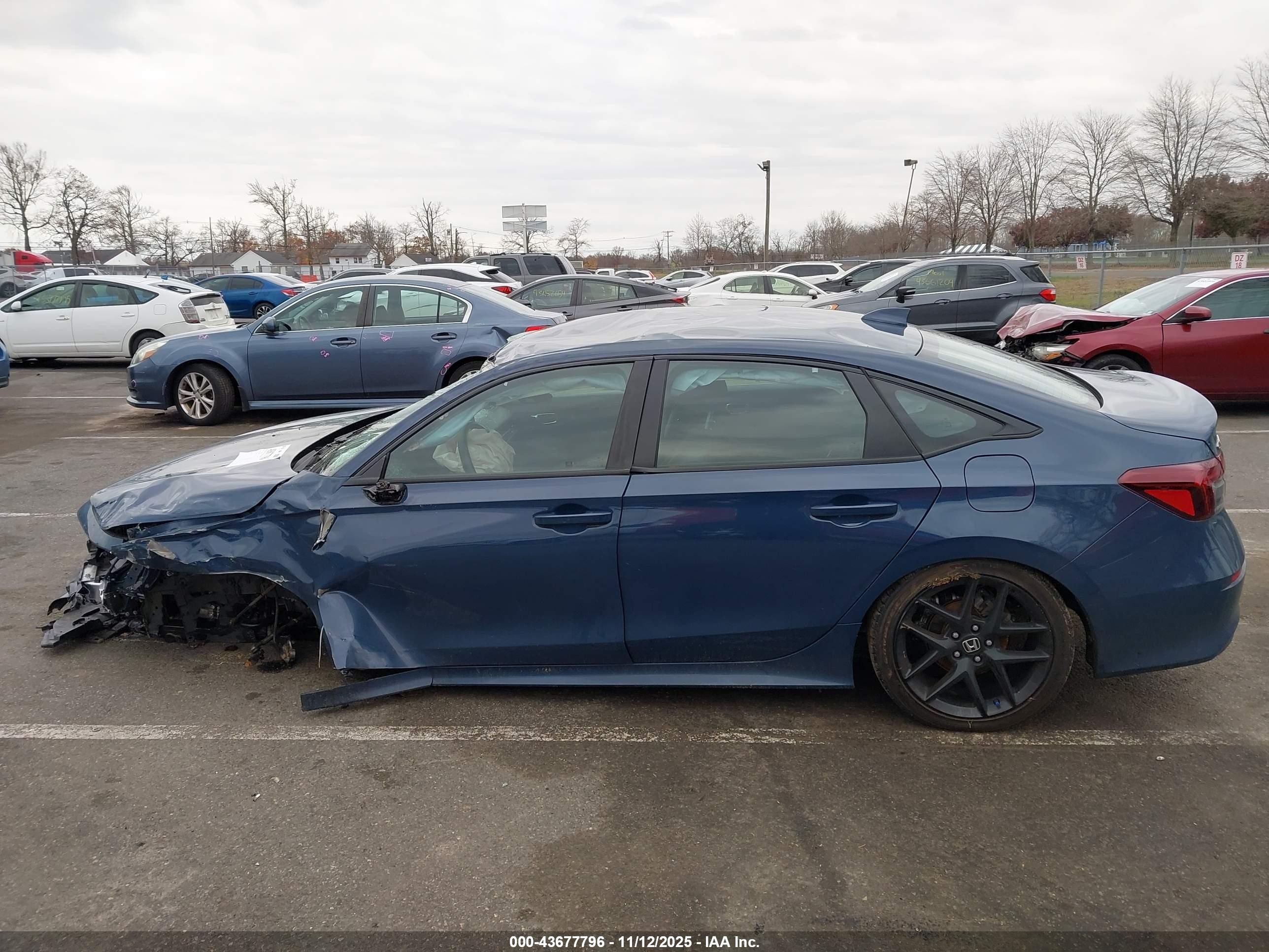 2025 Honda Civic Sport Синий vin: 2HGFE2F54SH553907