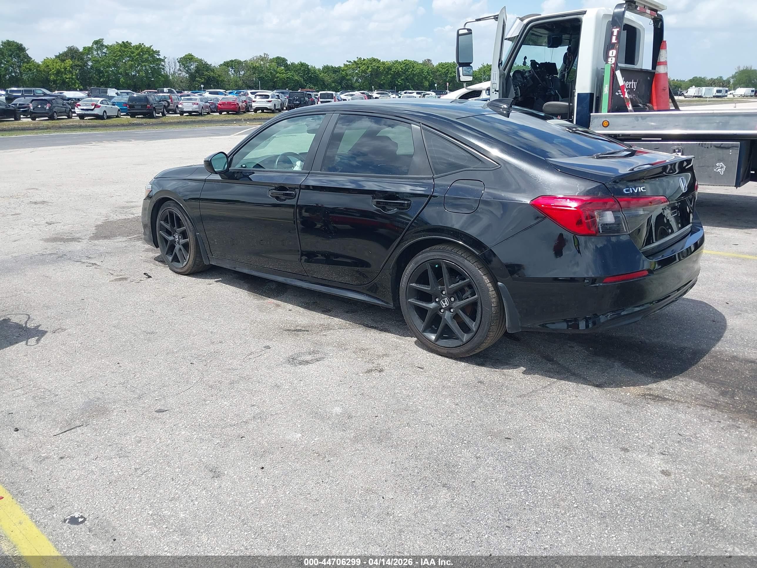 2023 Honda Civic Sport Черный vin: 2HGFE2F58PH527835