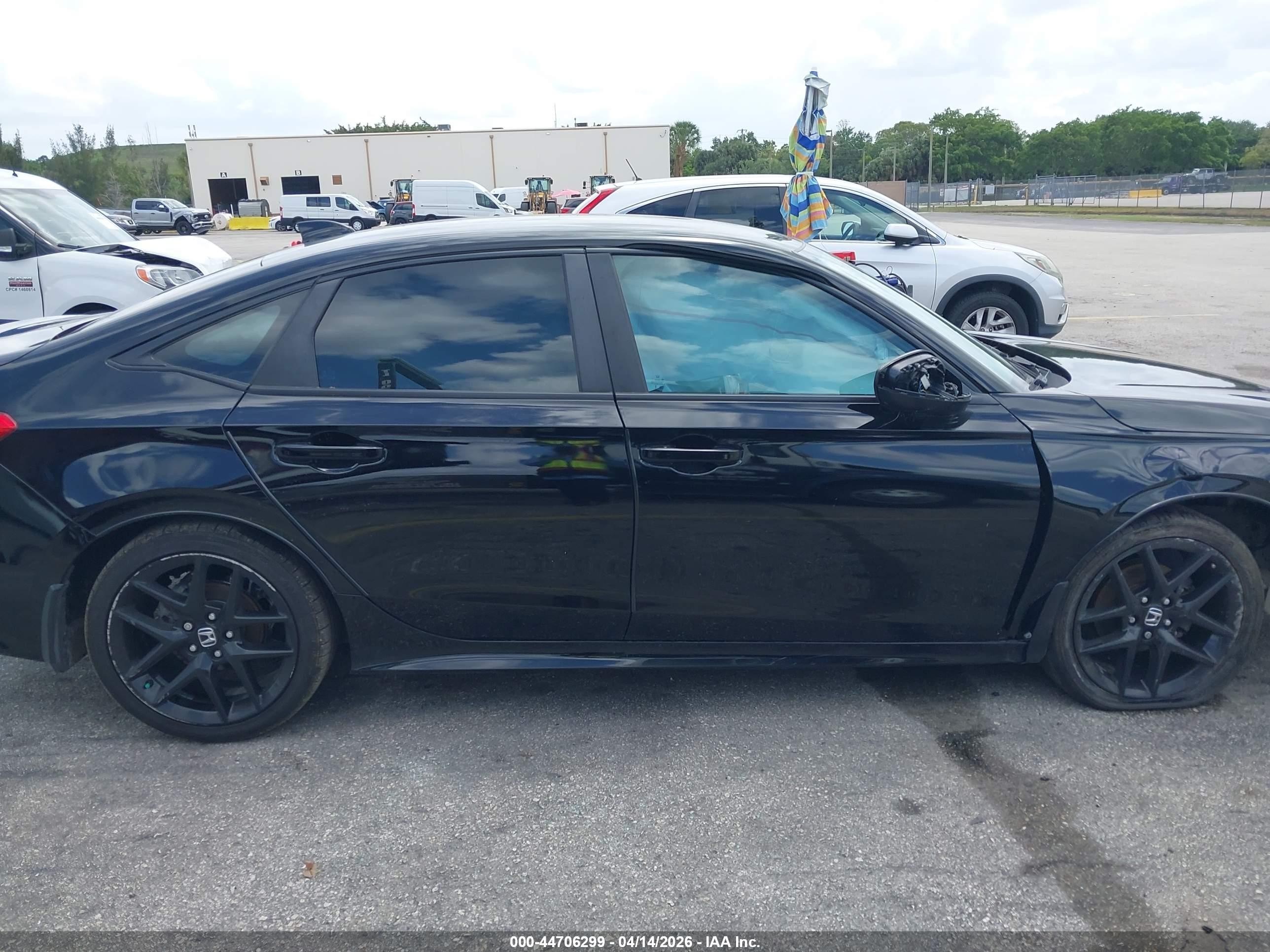 2023 Honda Civic Sport Черный vin: 2HGFE2F58PH527835