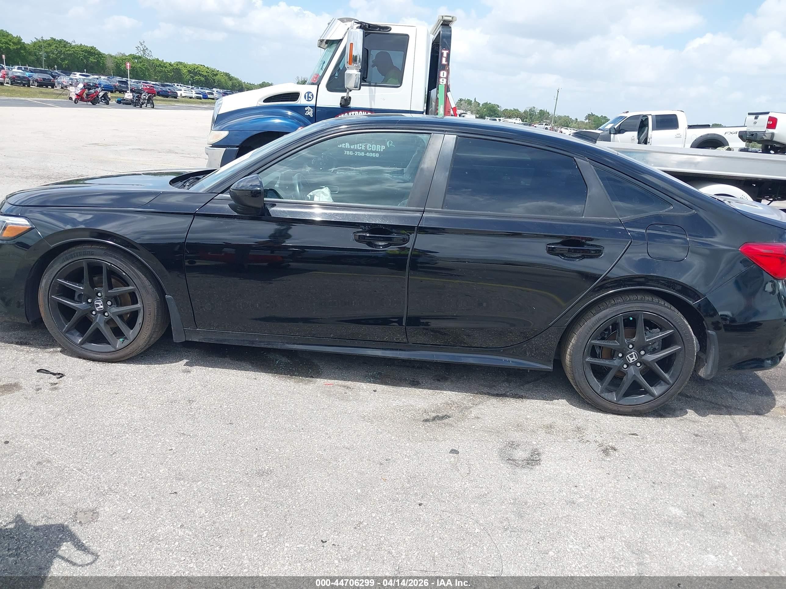 2023 Honda Civic Sport Черный vin: 2HGFE2F58PH527835