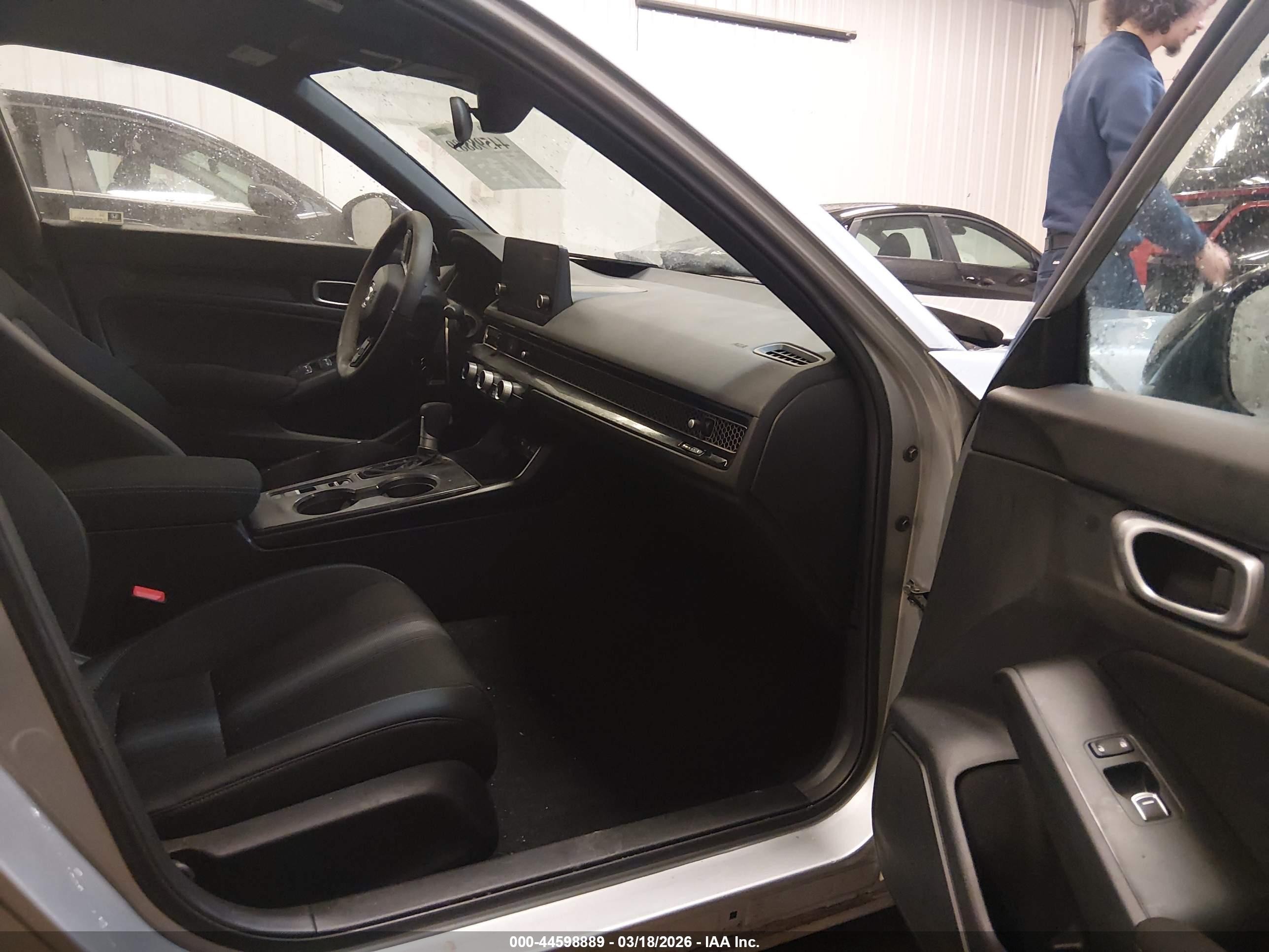 2026 Honda Civic Sport Silver vin: 2HGFE2F59TH529703