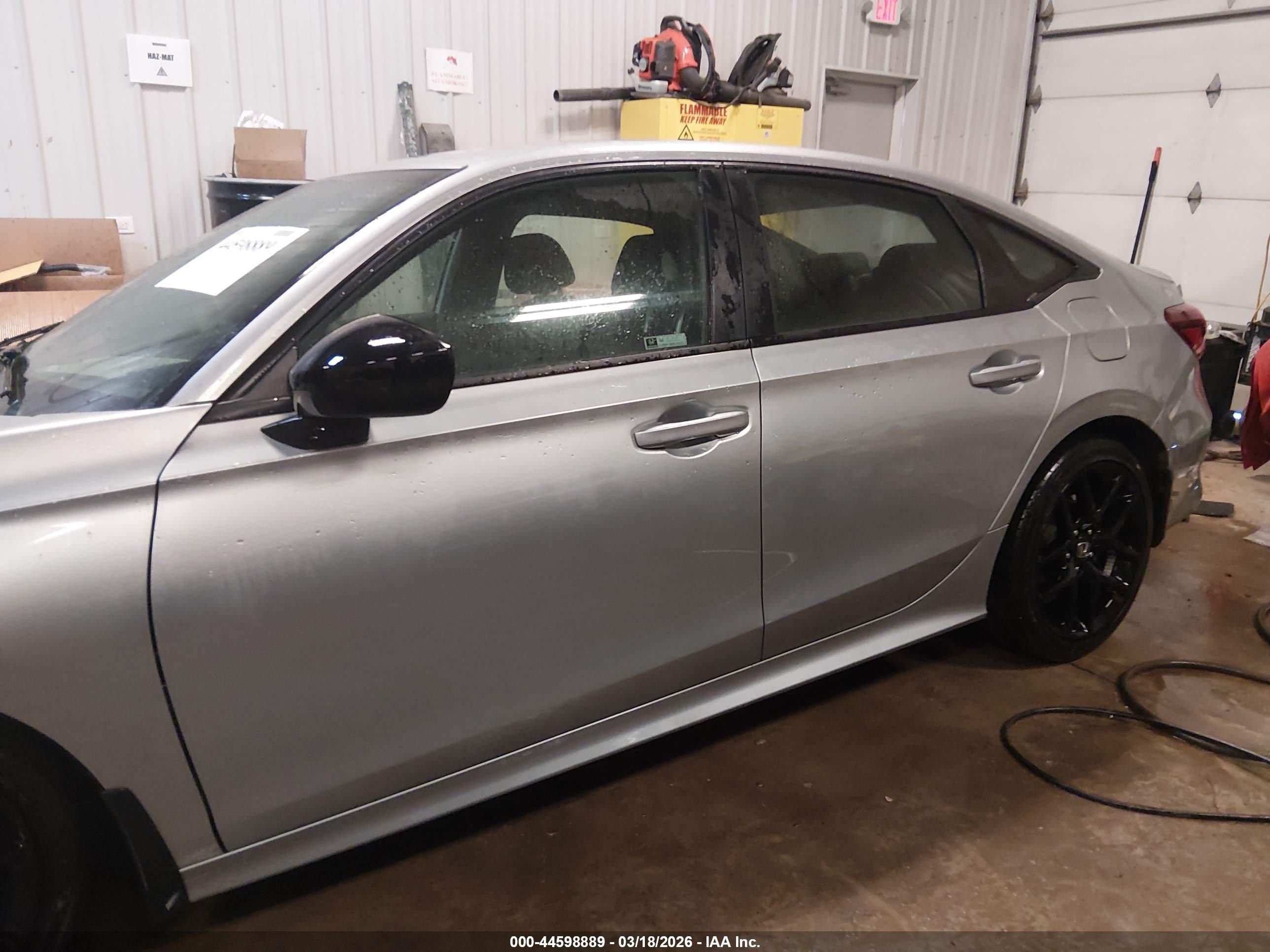 2026 Honda Civic Sport Silver vin: 2HGFE2F59TH529703
