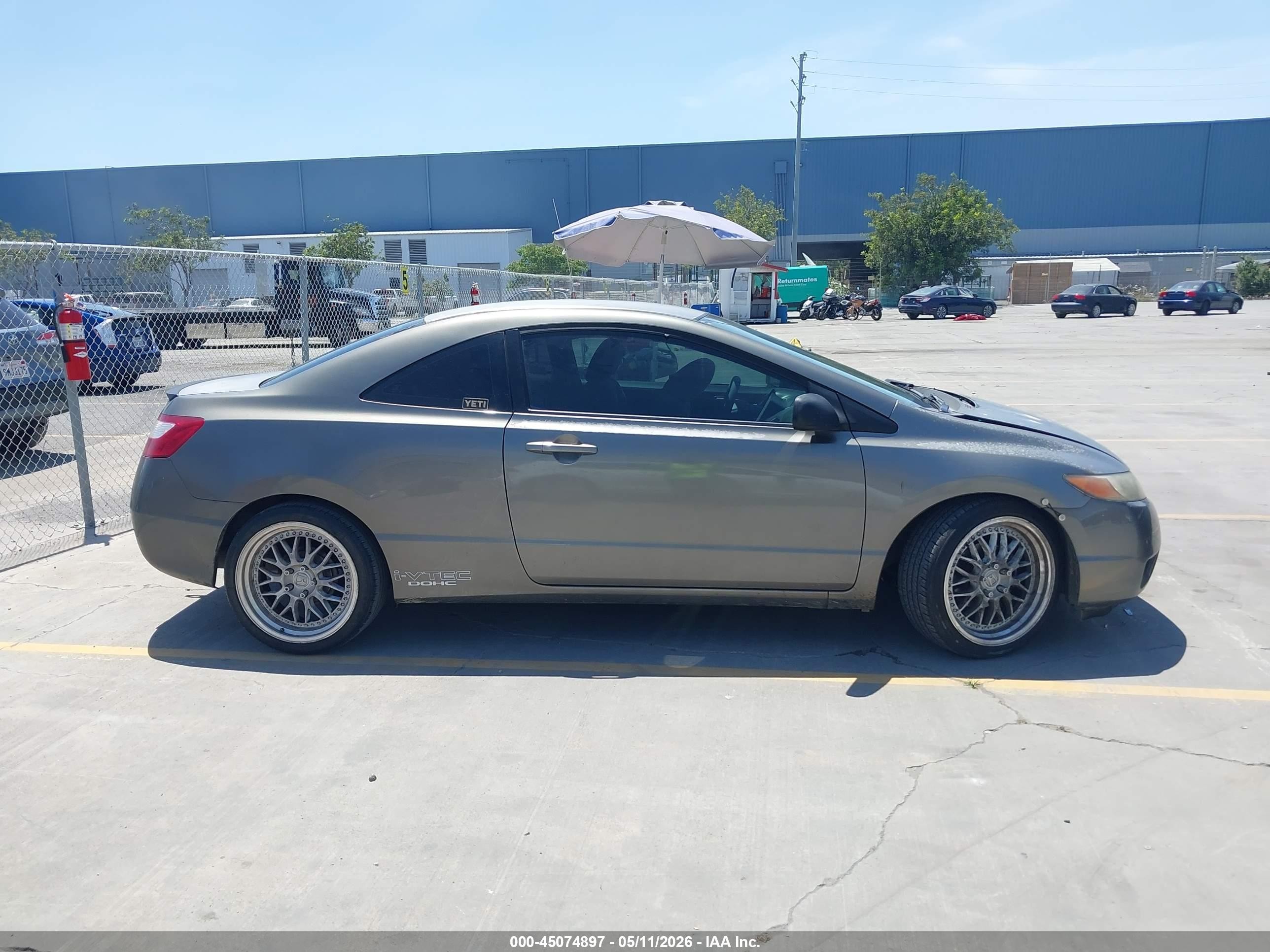 2008 Honda Civic Lx Gray vin: 2HGFG11638H518031