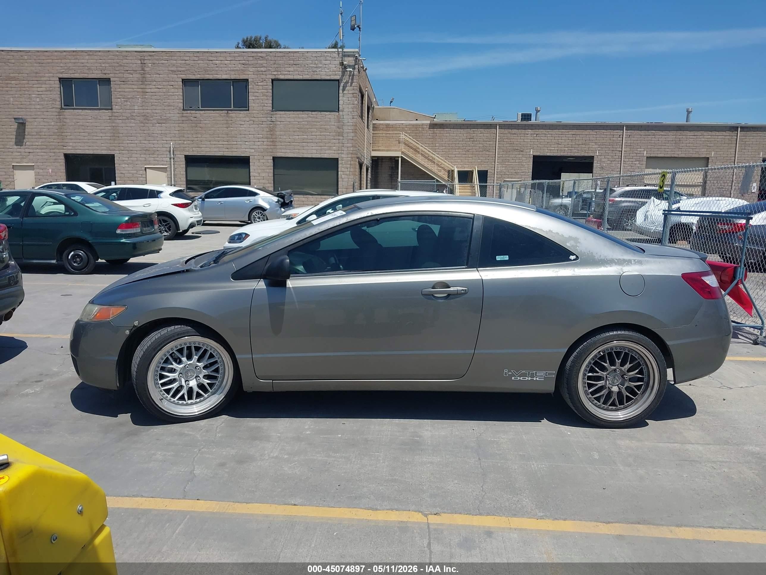 2008 Honda Civic Lx Gray vin: 2HGFG11638H518031