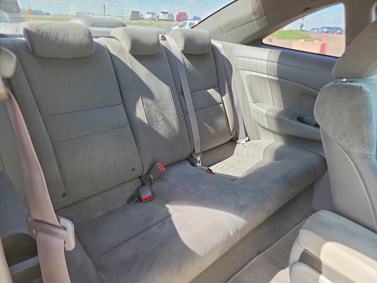 2006 Honda Civic Lx Gray vin: 2HGFG11696H000017
