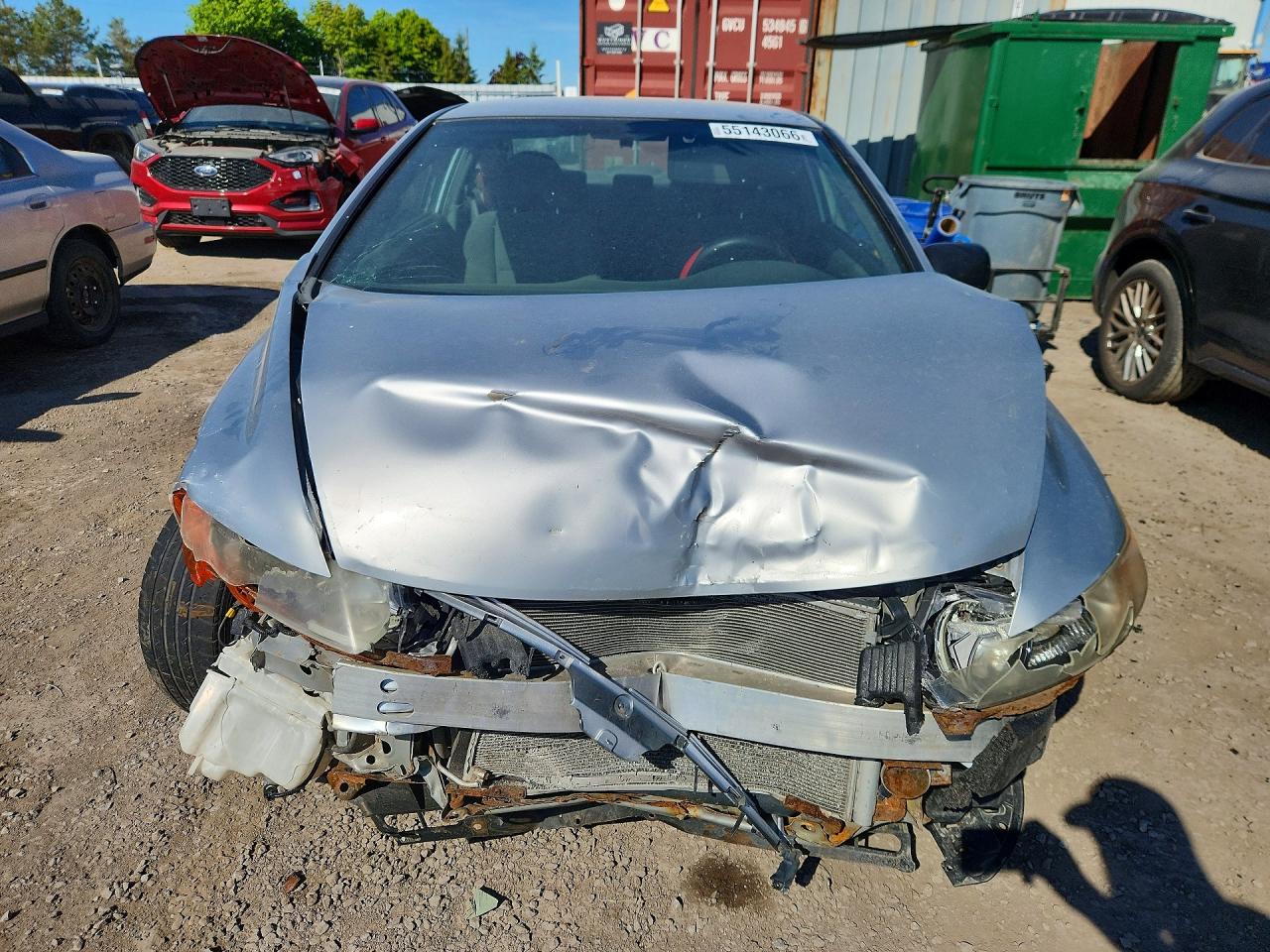 2008 Honda Civic Dx Silver vin: 2HGFG12238H000870