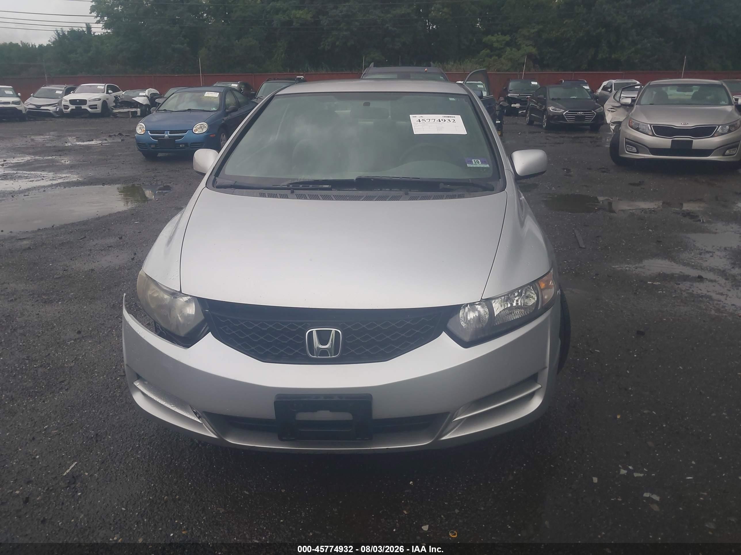 2009 Honda Civic Lx Silver vin: 2HGFG12609H503857