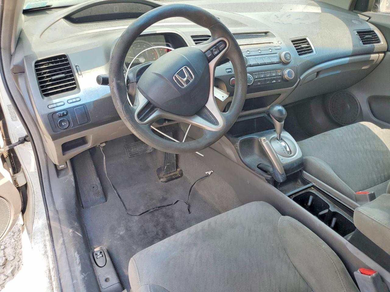 2009 Honda Civic Lx White vin: 2HGFG12609H538043
