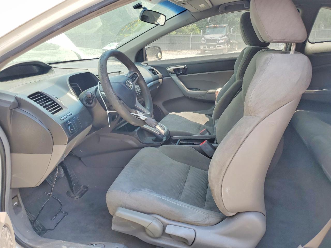2009 Honda Civic Lx White vin: 2HGFG12609H538043