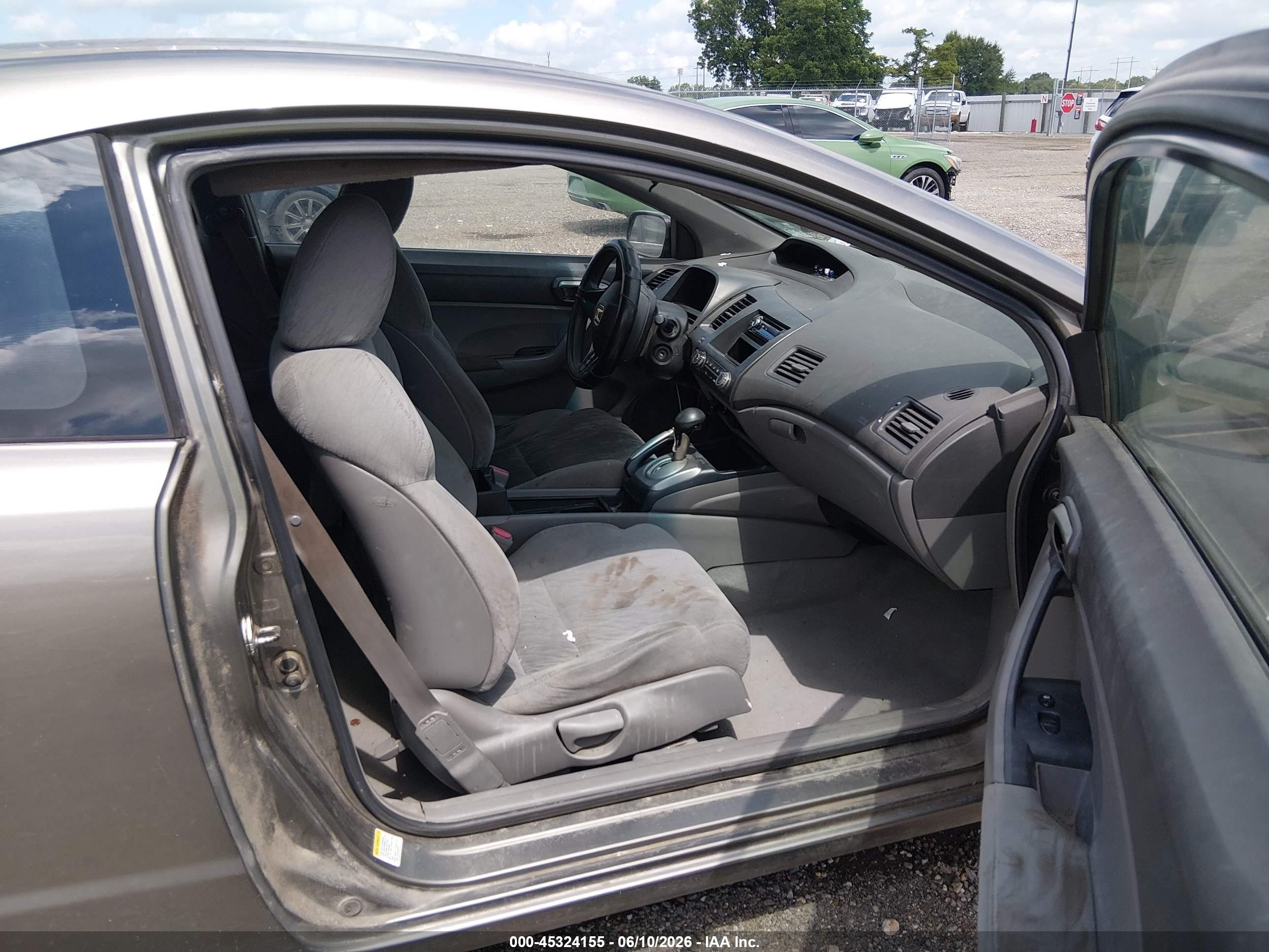 2007 Honda Civic Lx Gray vin: 2HGFG12617H563126
