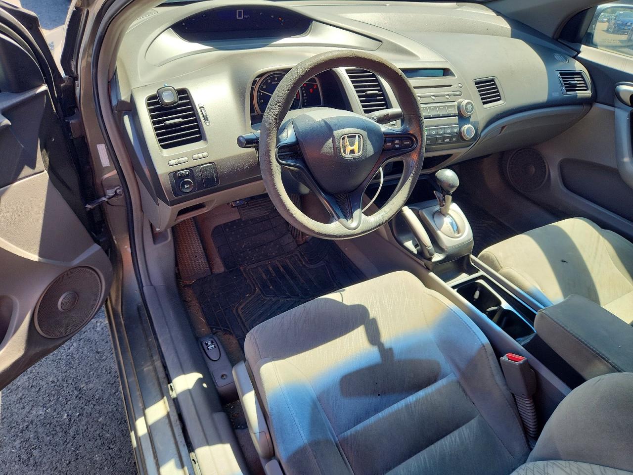 2008 Honda Civic Lx Tan vin: 2HGFG12618H515921