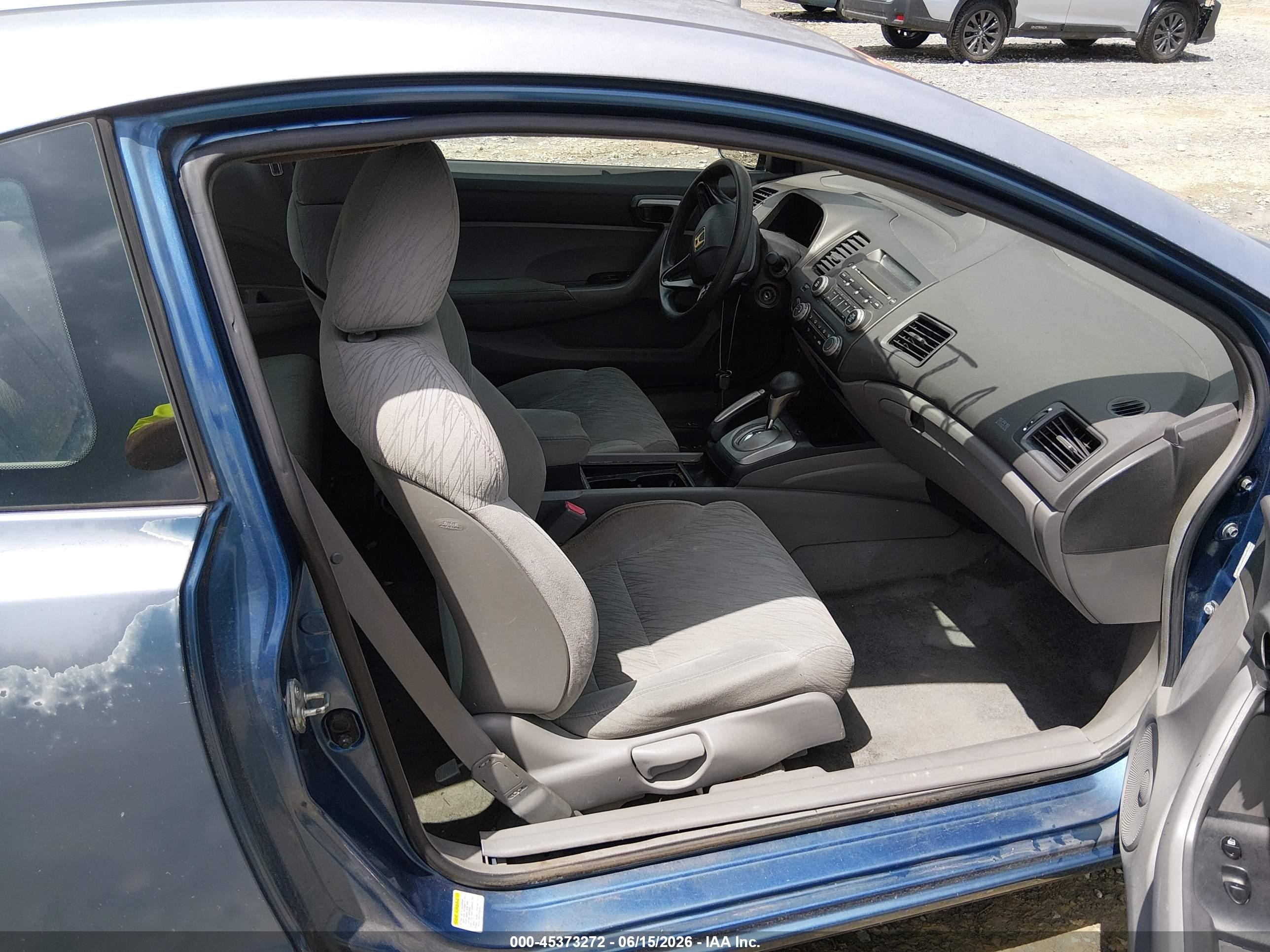 2008 Honda Civic Lx Blue vin: 2HGFG12618H530614