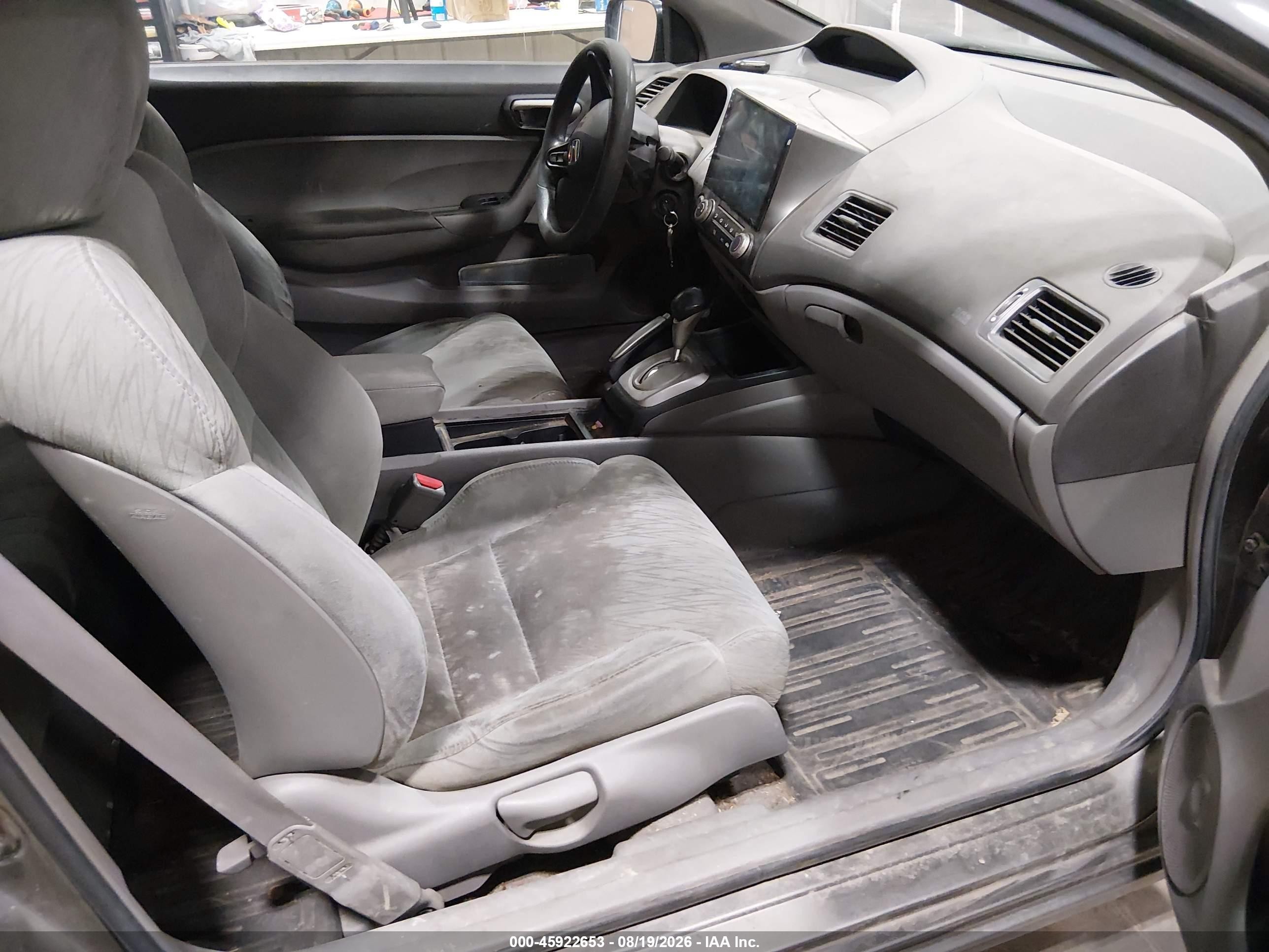 2008 Honda Civic Lx Gray vin: 2HGFG12618H553472