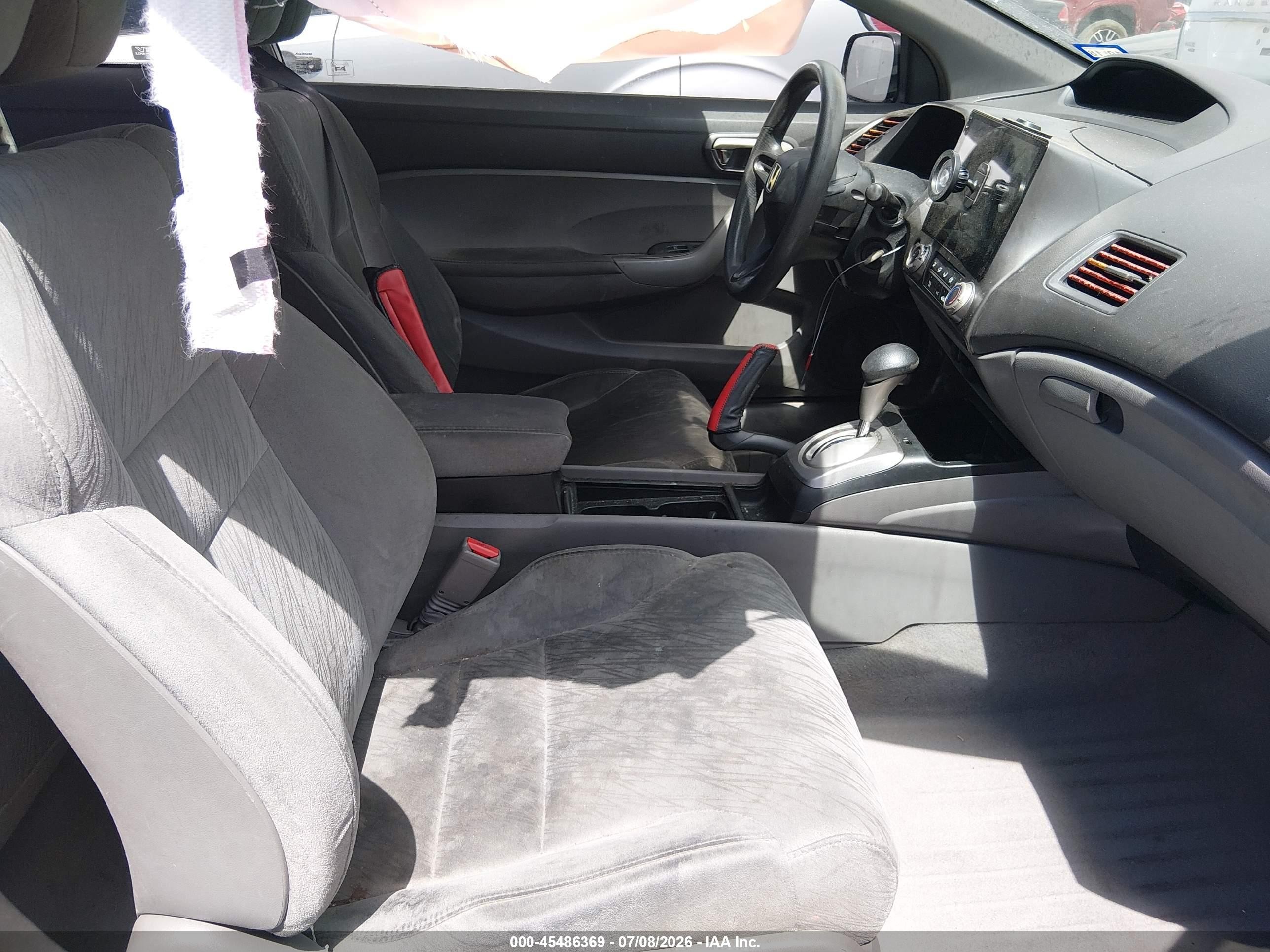 2008 Honda Civic Lx Silver vin: 2HGFG12618H558073