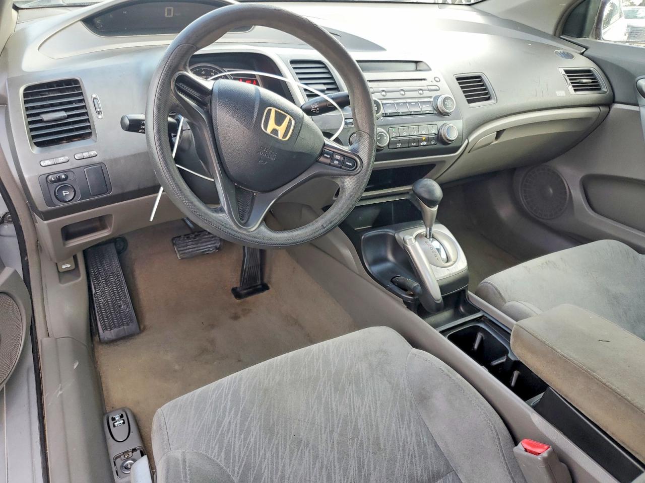 2008 Honda Civic Lx Silver vin: 2HGFG12618H563581